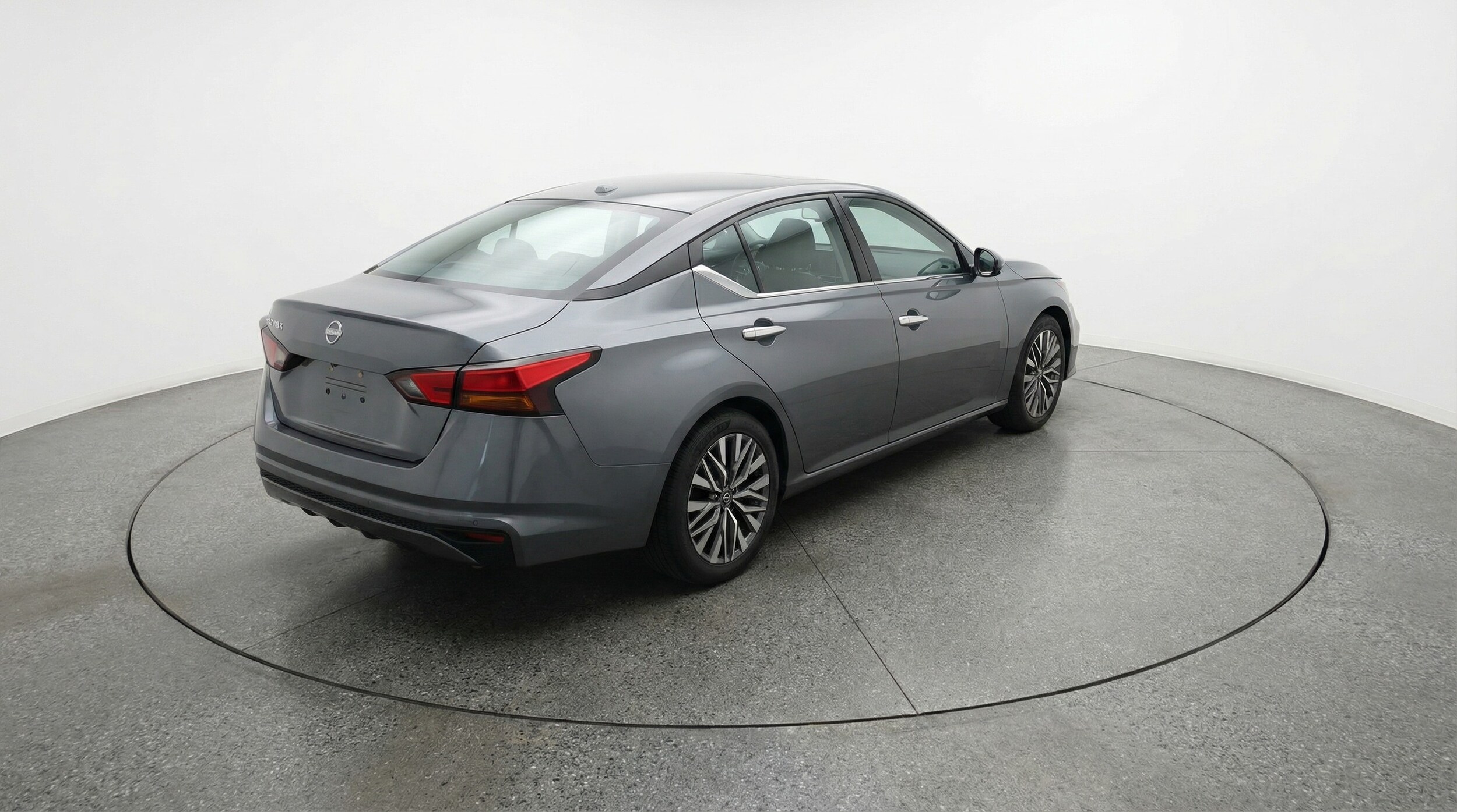 Thumbnail: 2025 Nissan Altima - 7