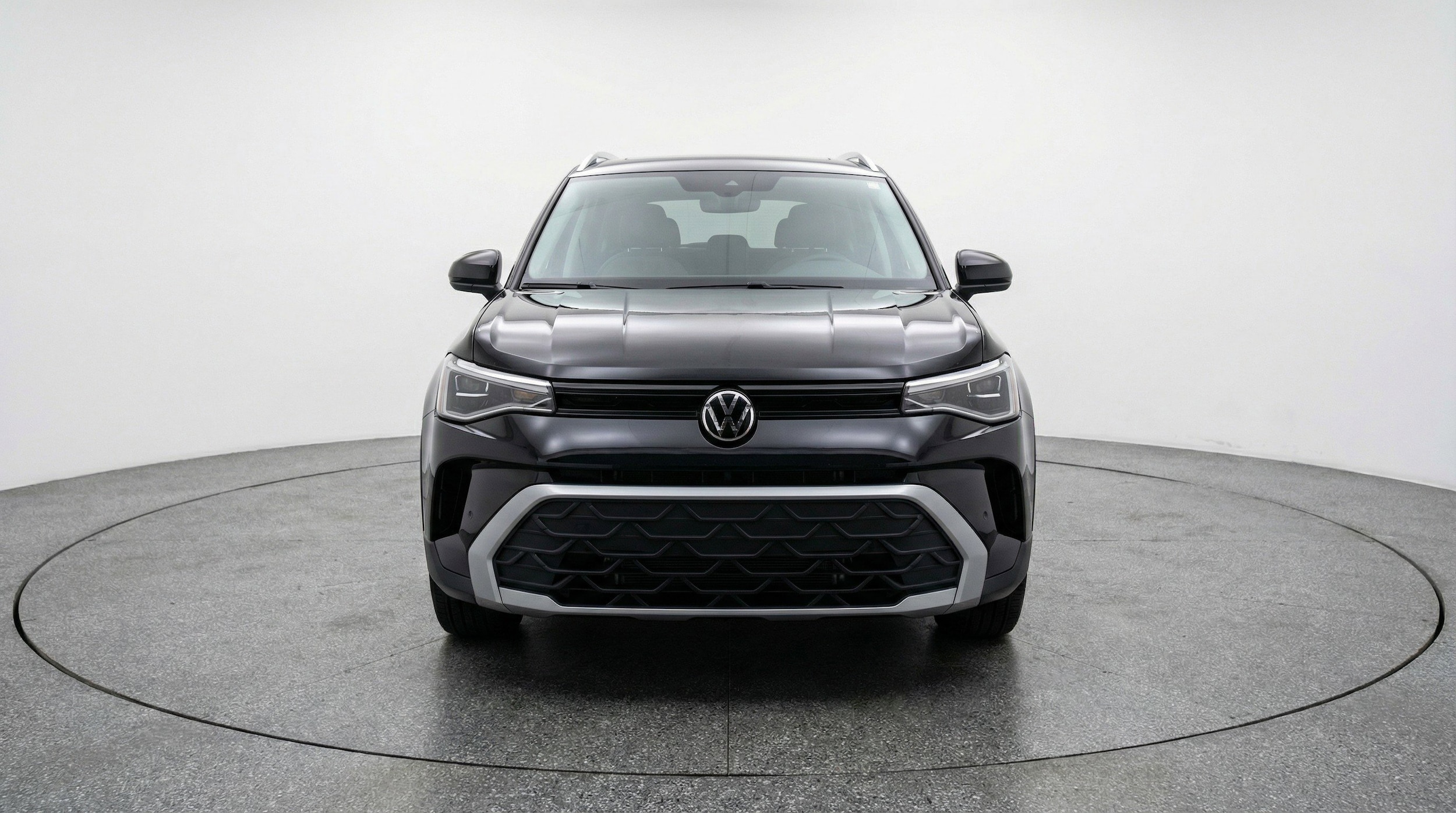 Thumbnail: 2025 Volkswagen Taos - 2