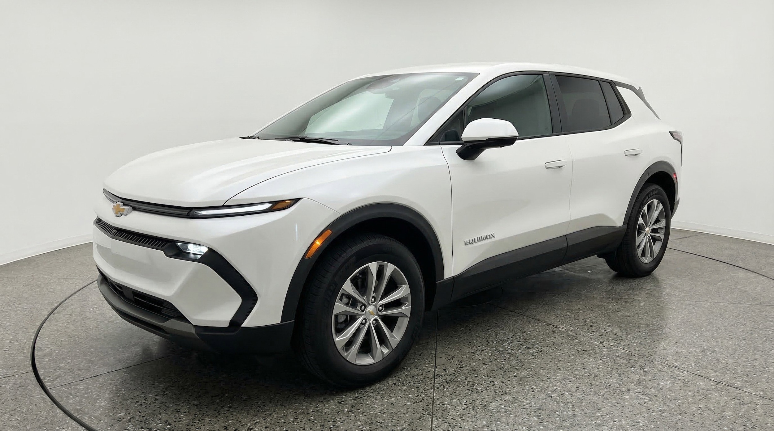 Thumbnail: 2025 Chevrolet Equinox - 3