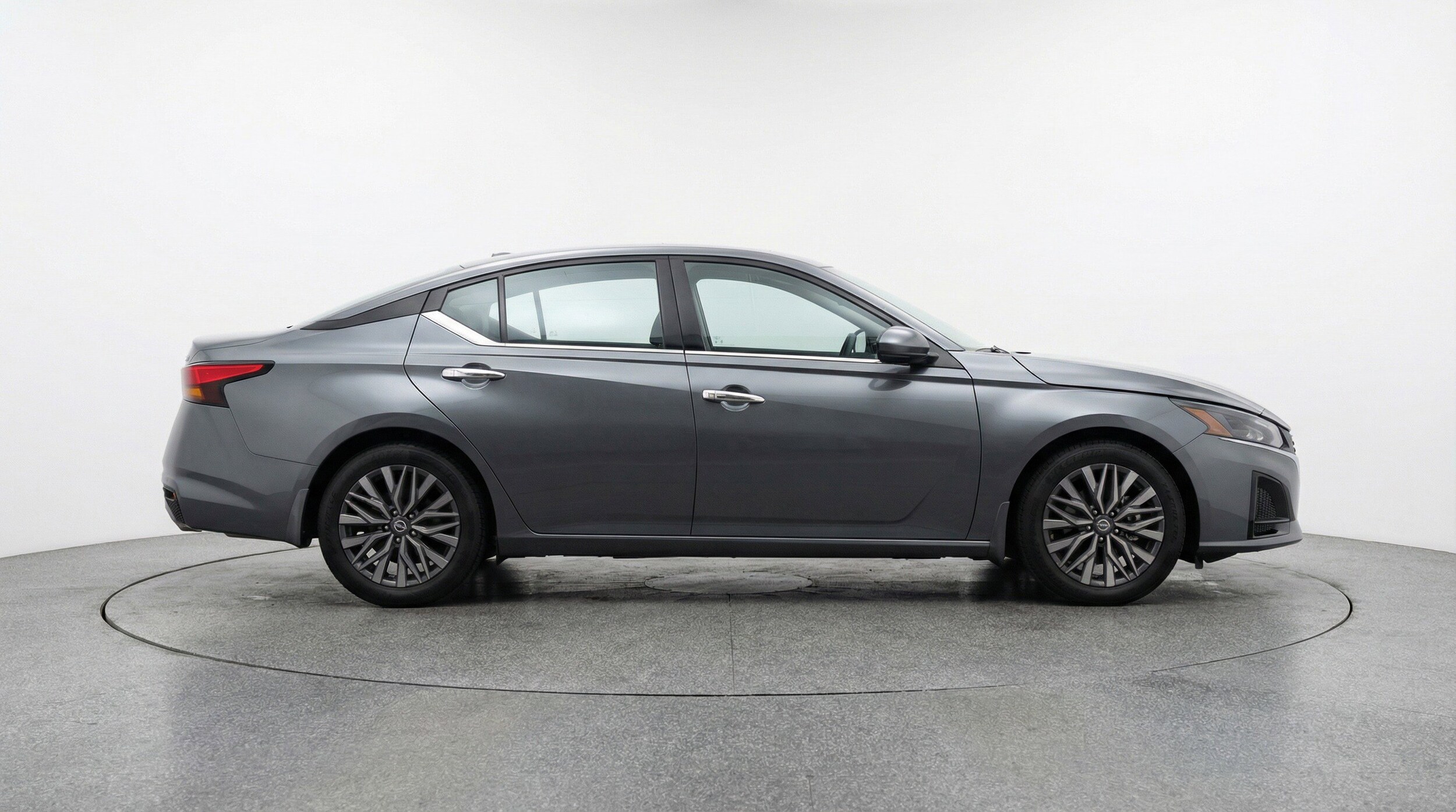 Thumbnail: 2025 Nissan Altima - 11