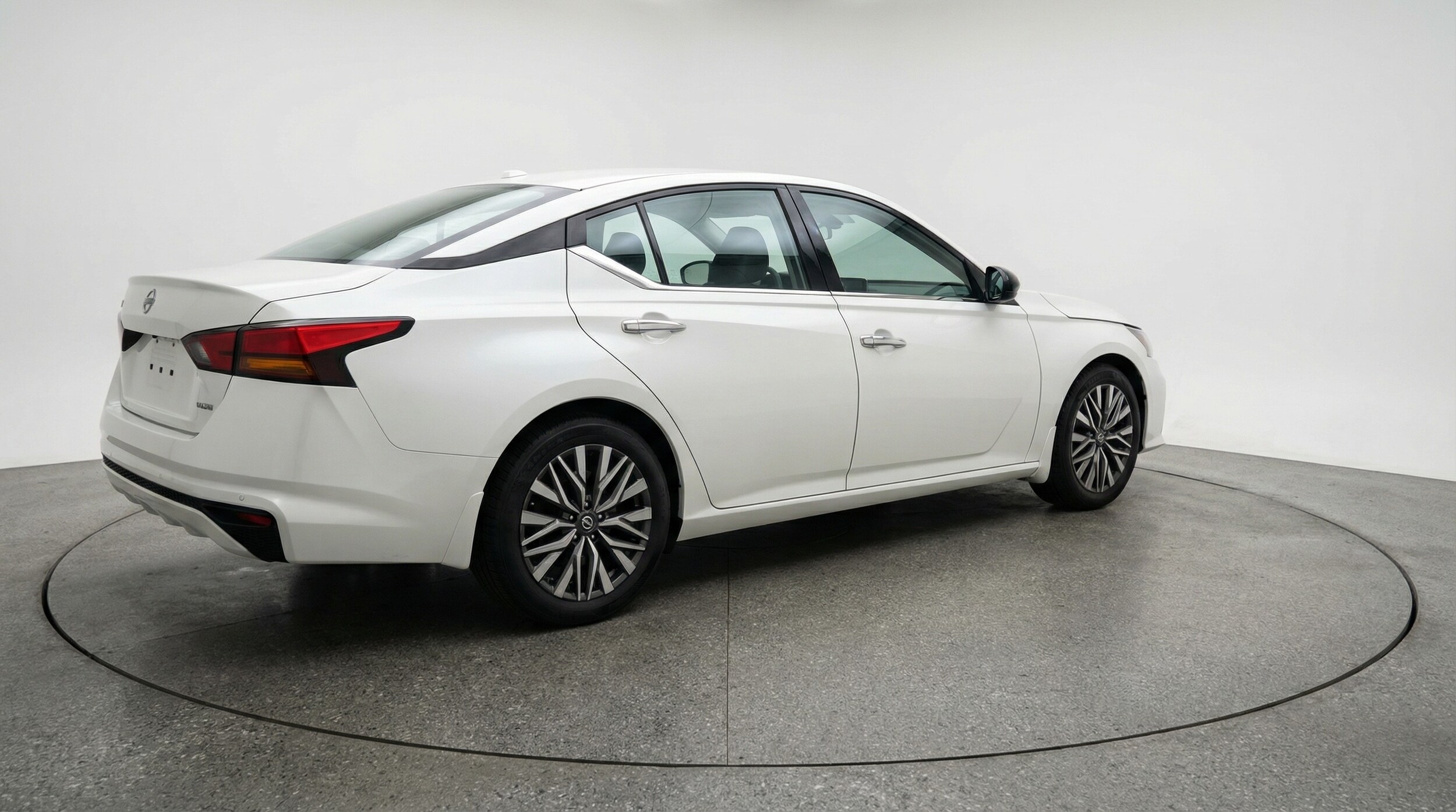 Thumbnail: 2025 Nissan Altima - 7