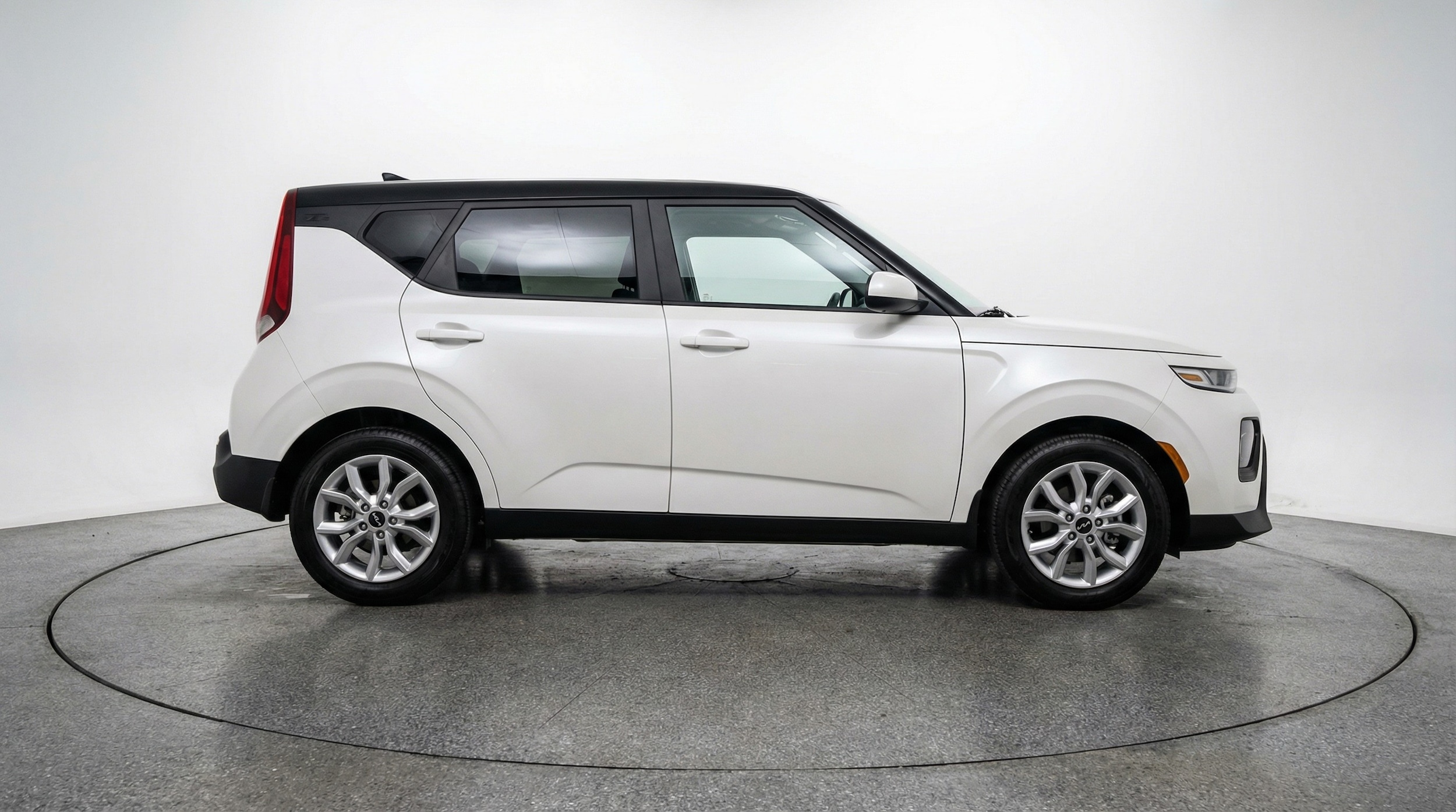 Thumbnail: 2025 Kia Soul - 8