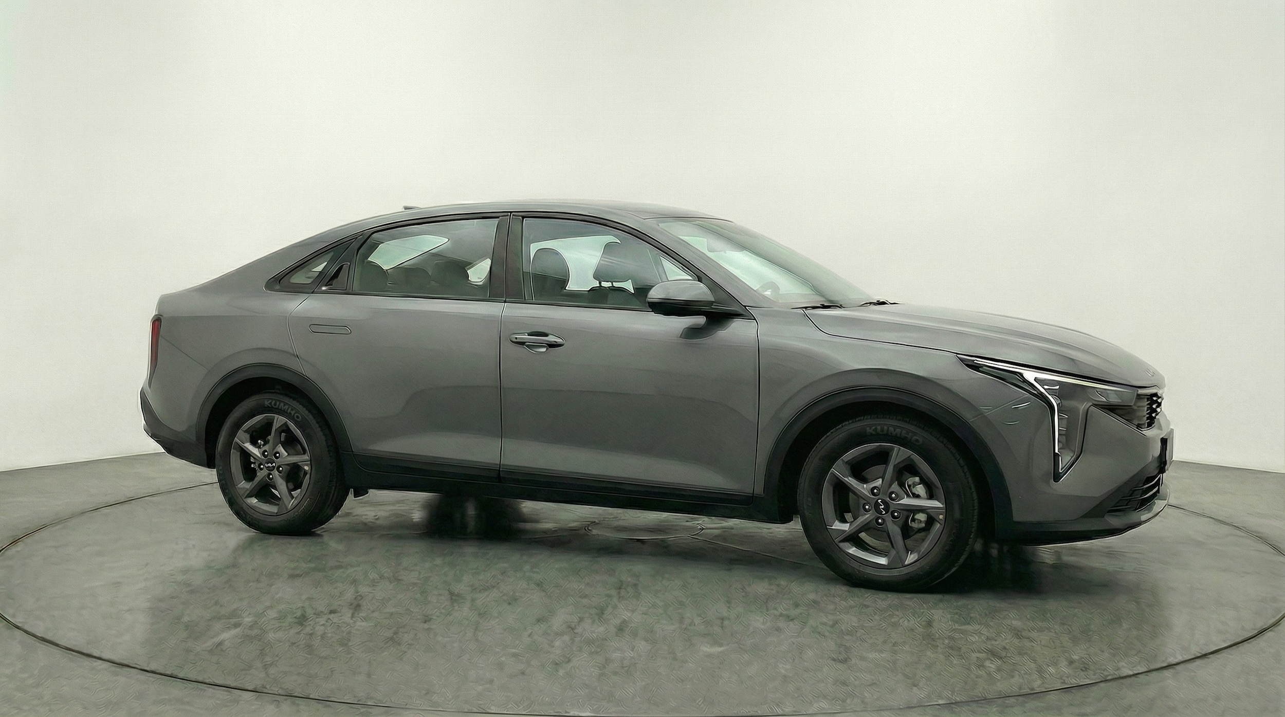 Thumbnail: 2025 Kia K4 - 1