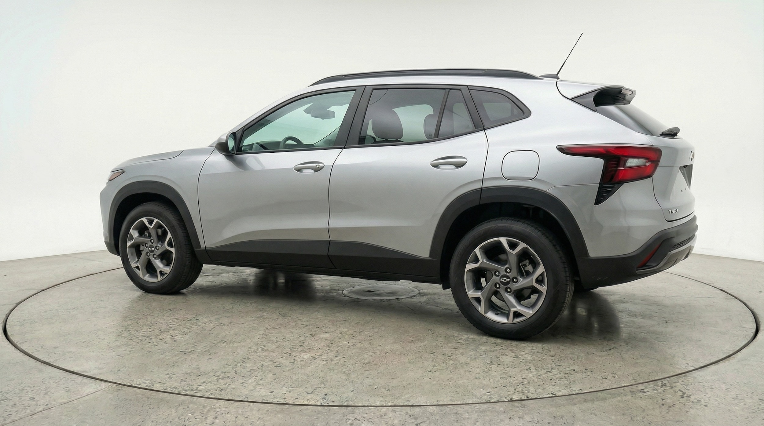 Thumbnail: 2025 Chevrolet Trax - 5