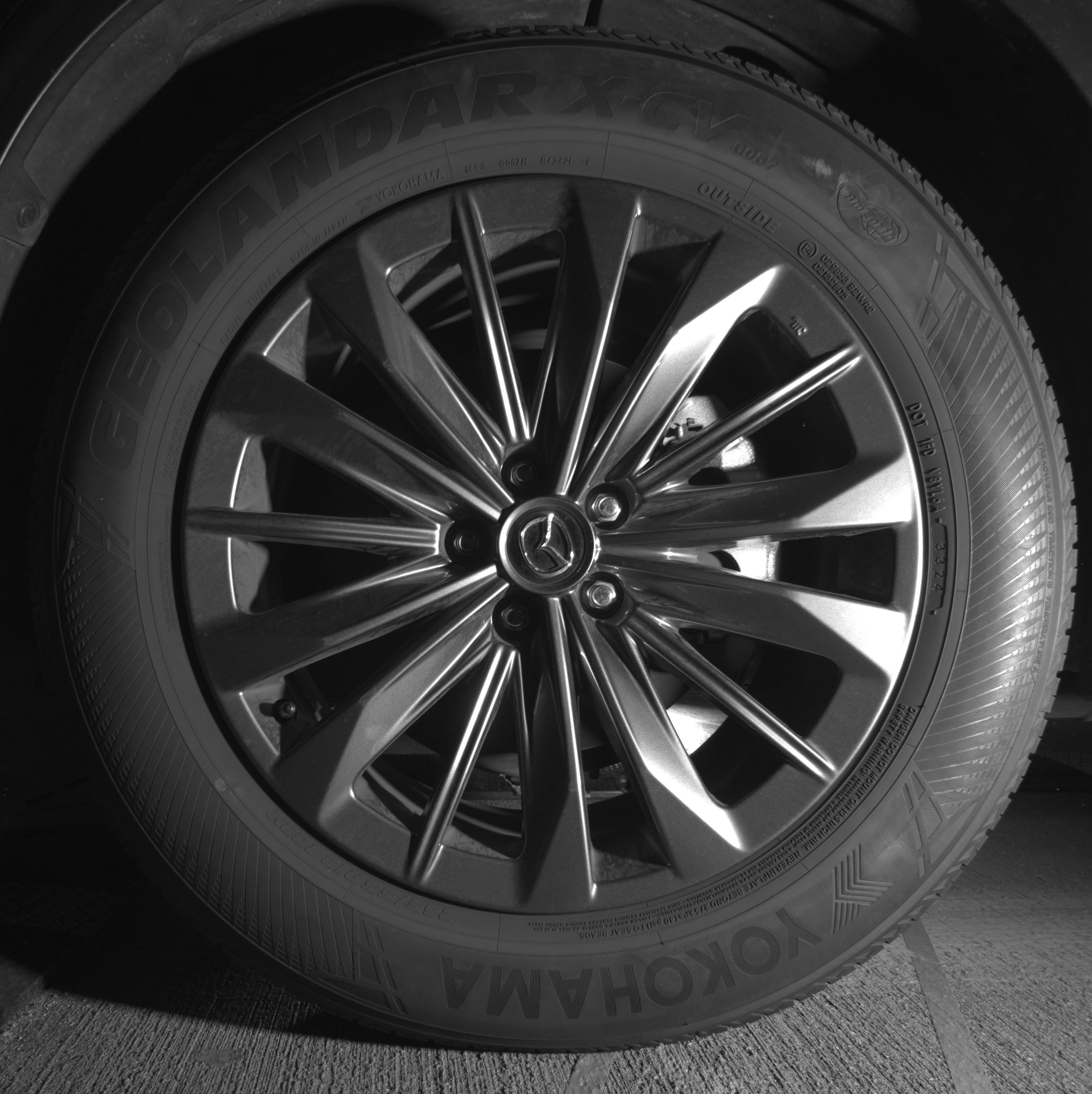 Thumbnail: 2025 Mazda CX-70 - 9