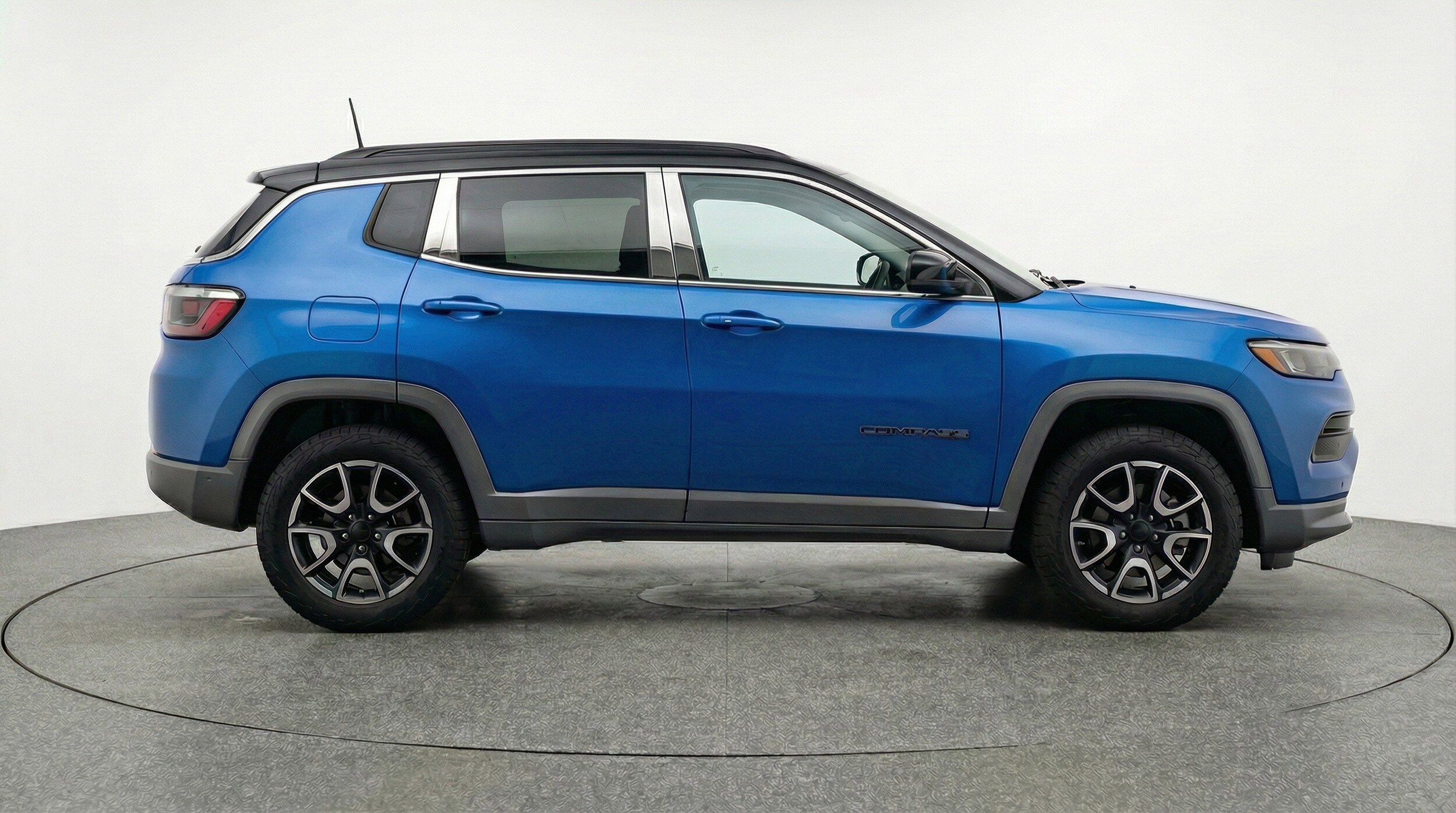 Thumbnail: 2025 Jeep Compass - 11