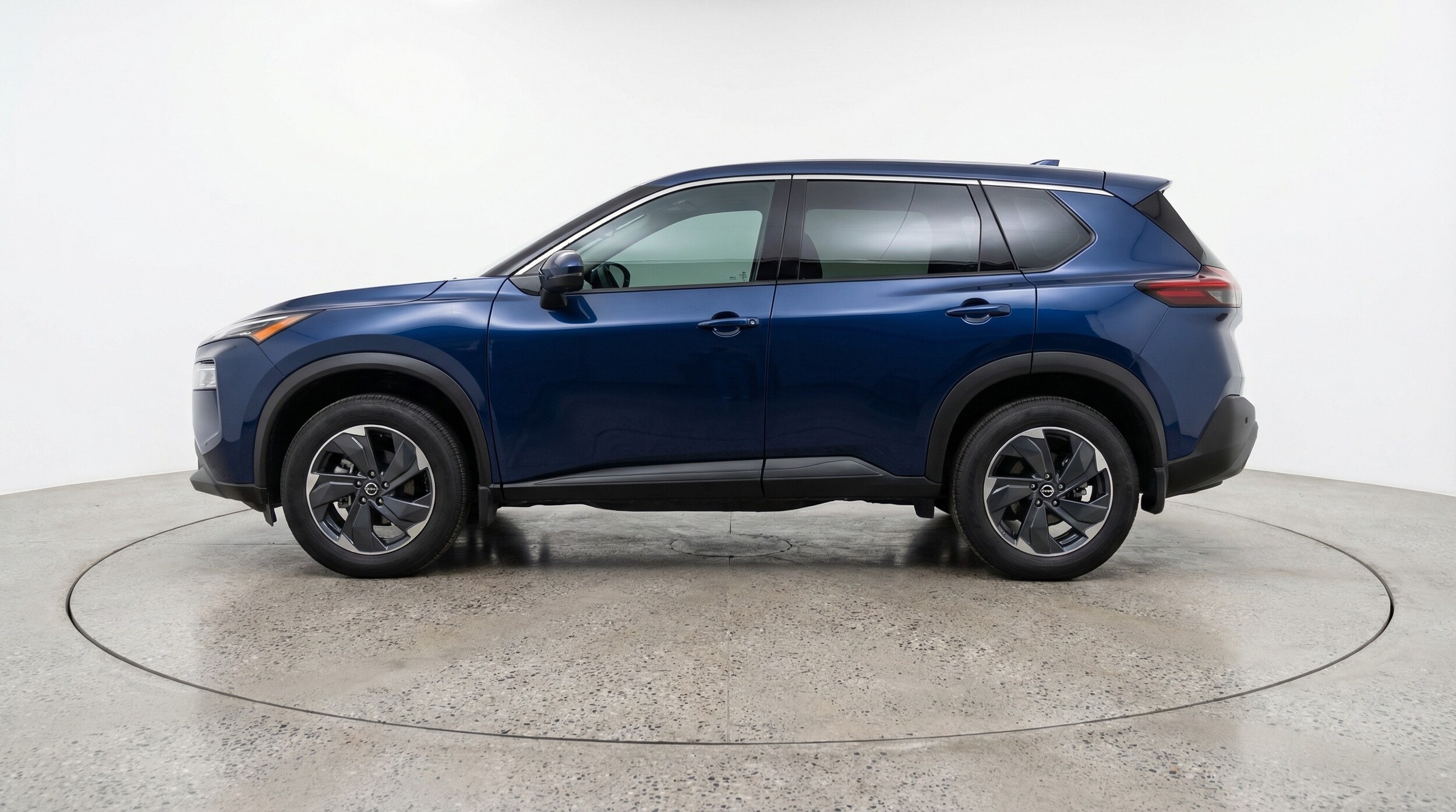 Thumbnail: 2025 Nissan Rogue - 4
