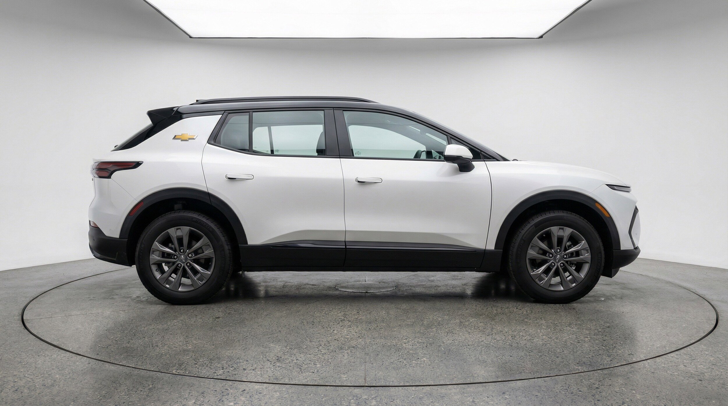 Thumbnail: 2025 Chevrolet Equinox - 11