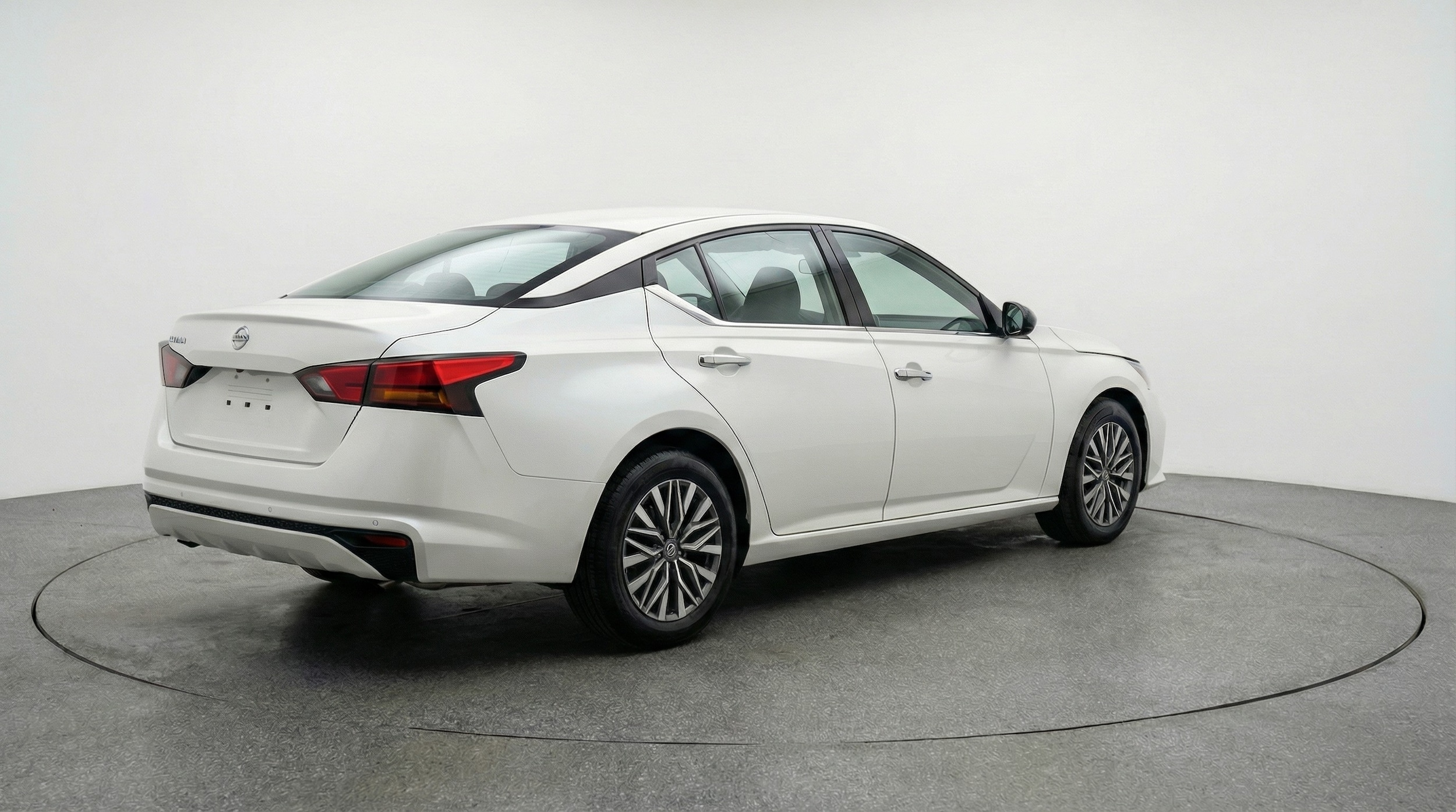 Thumbnail: 2025 Nissan Altima - 7