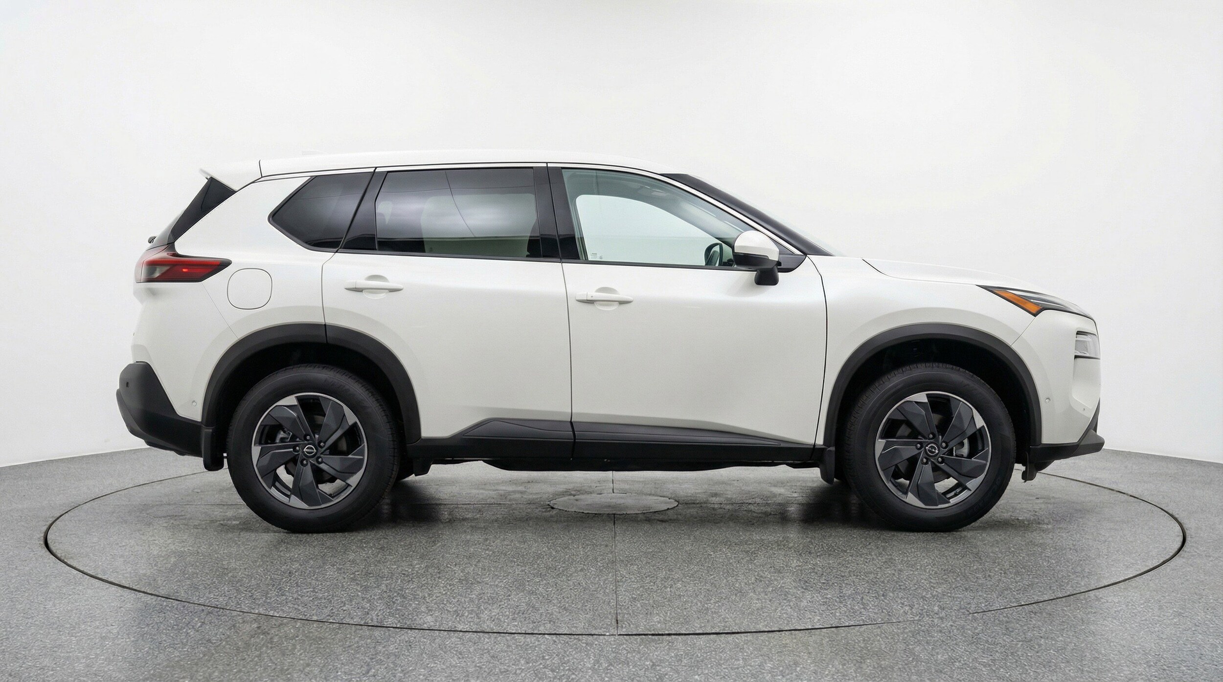 Thumbnail: 2025 Nissan Rogue - 11