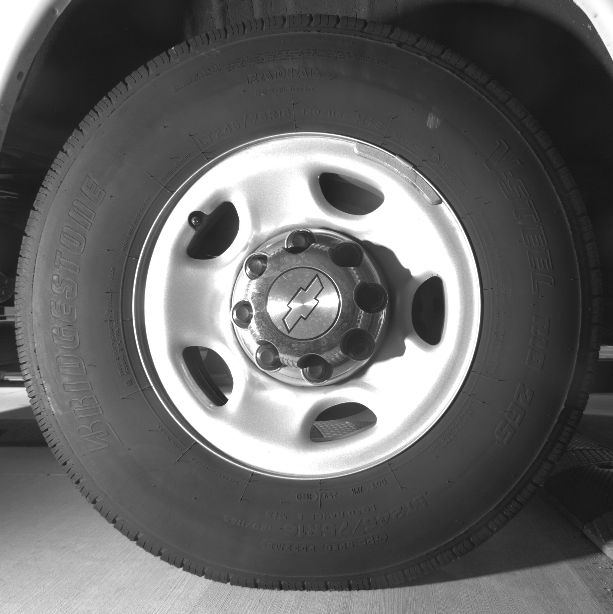 Thumbnail: 2024 Chevrolet Express - 15