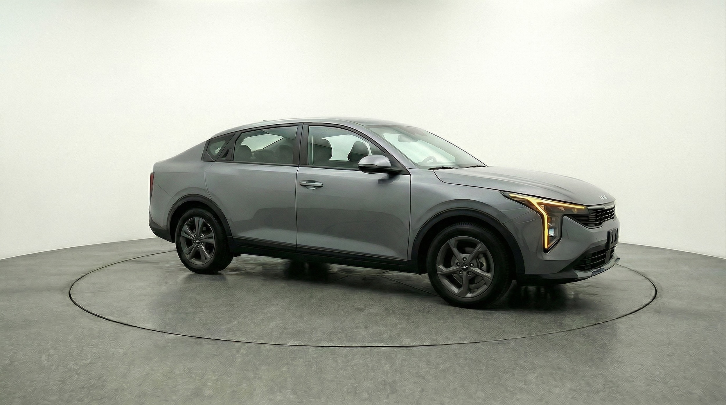 Thumbnail: 2025 Kia K4 - 1