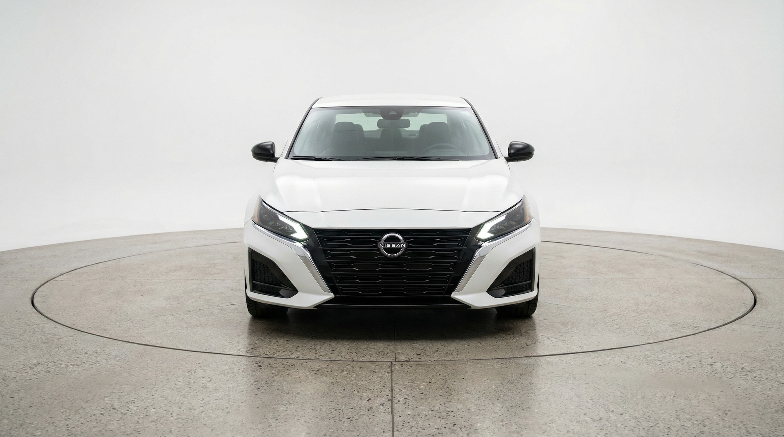 Thumbnail: 2025 Nissan Altima - 2