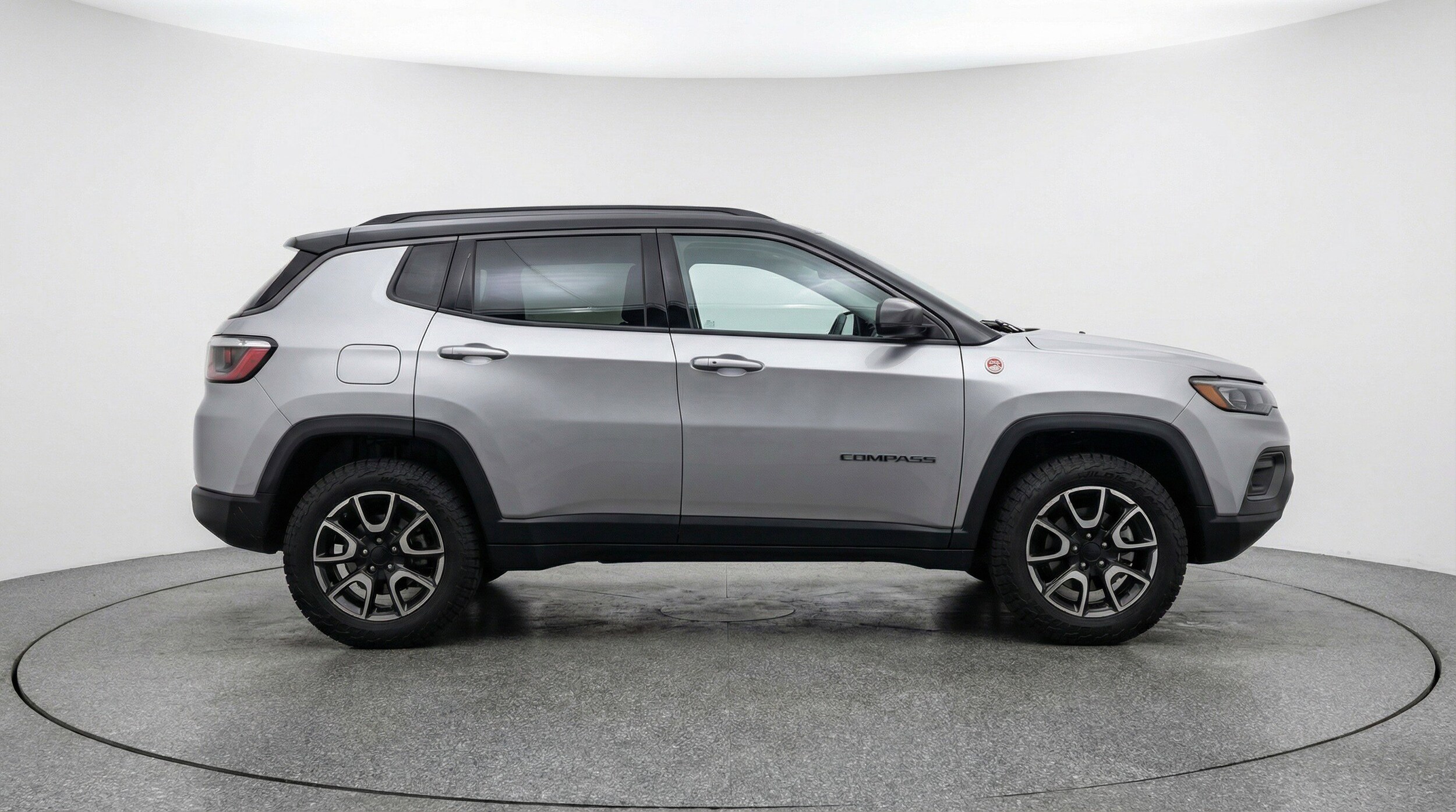 Thumbnail: 2025 Jeep Compass - 11