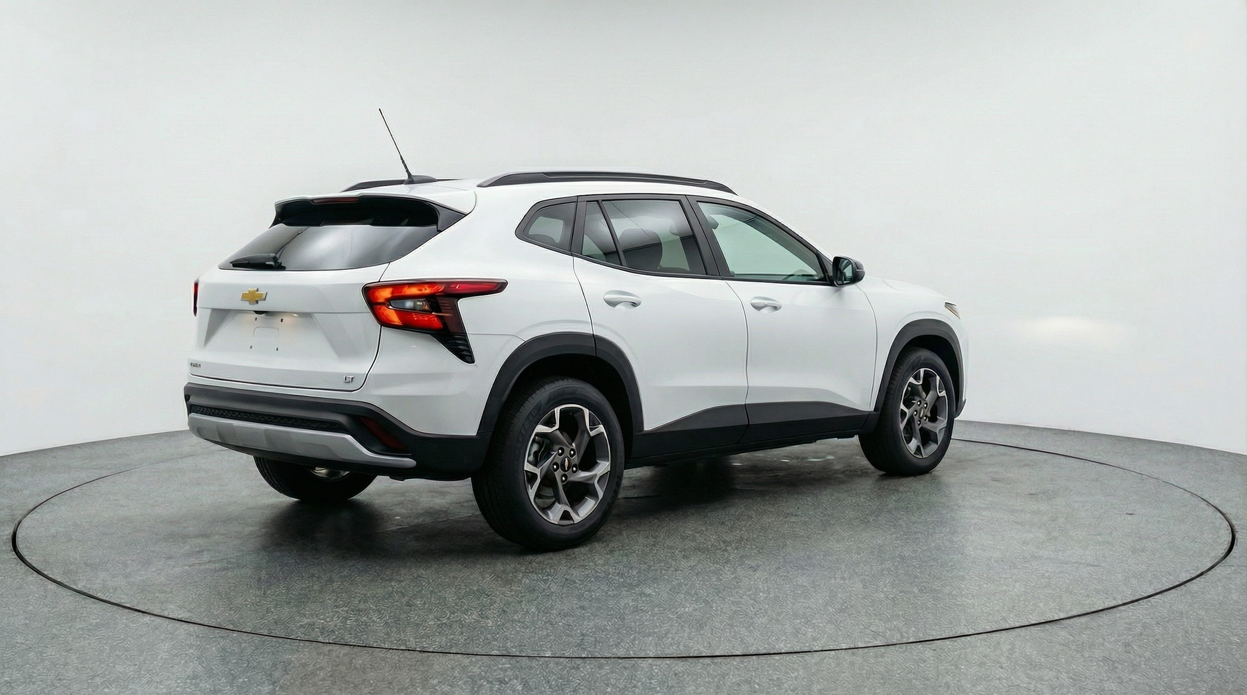 Thumbnail: 2025 Chevrolet Trax - 7