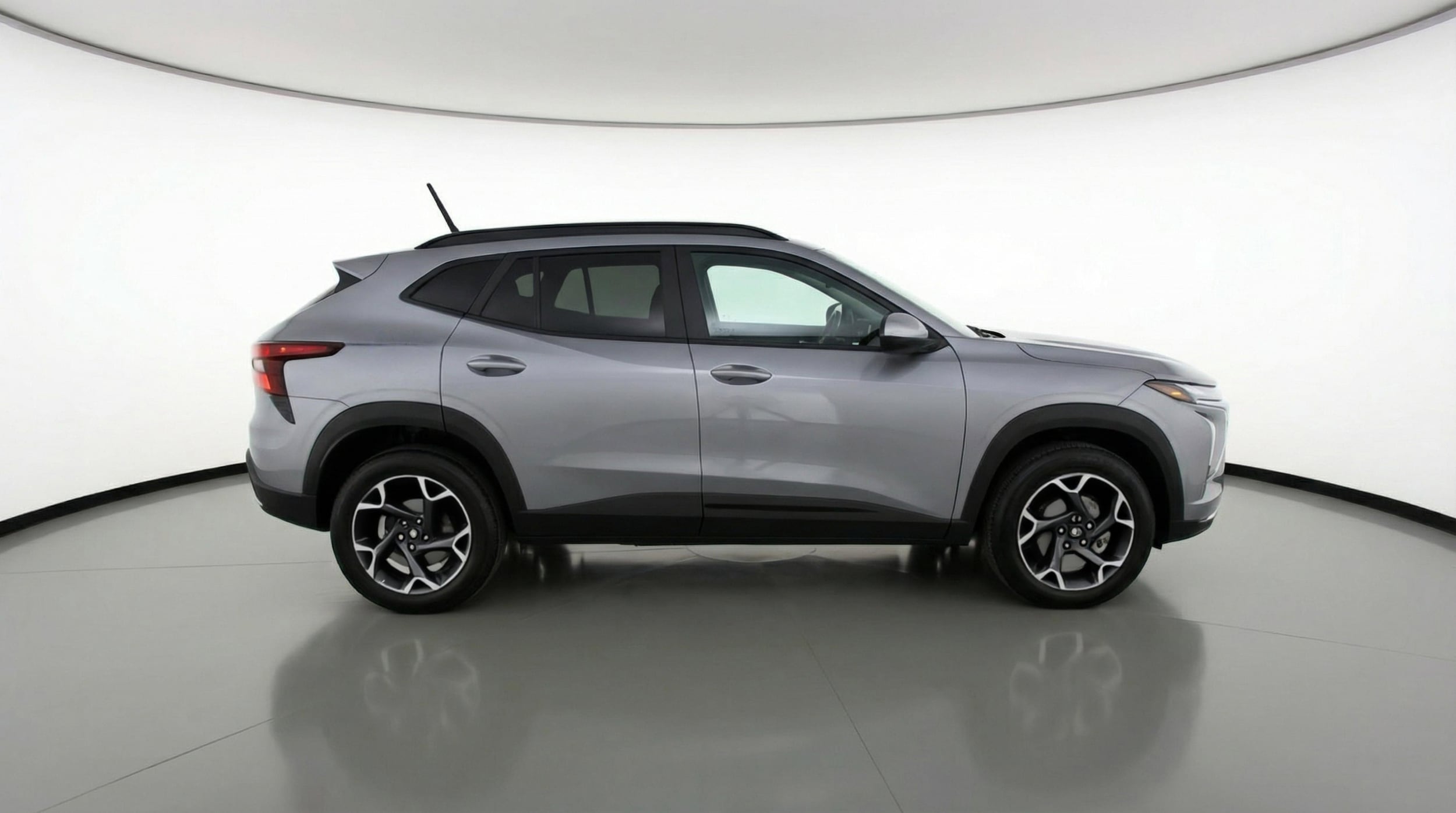 Thumbnail: 2025 Chevrolet Trax - 11