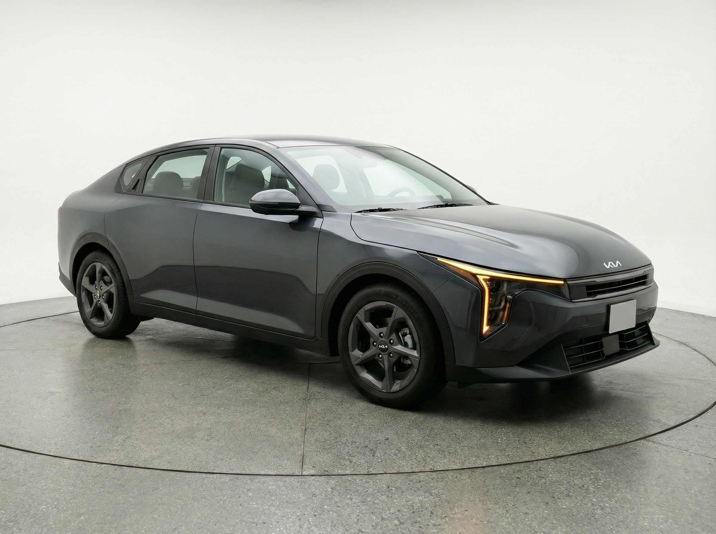 Thumbnail: 2025 Kia K4 - 1