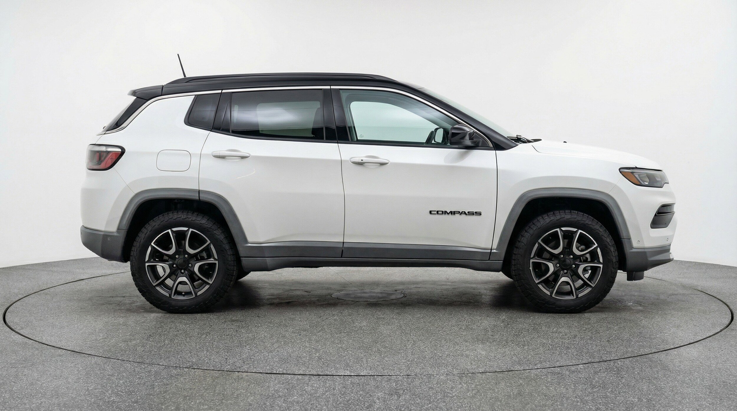 Thumbnail: 2025 Jeep Compass - 11