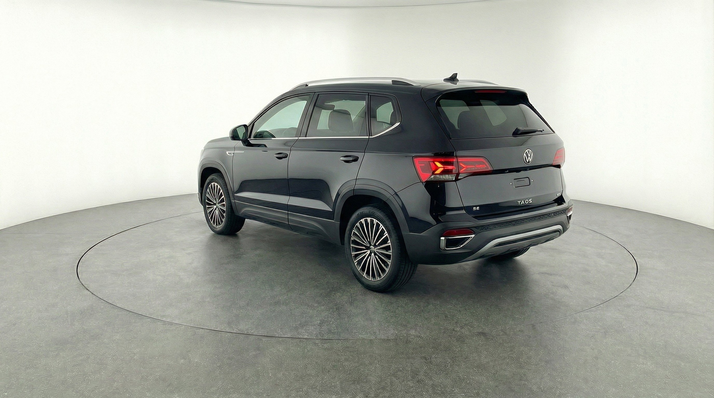 Thumbnail: 2025 Volkswagen Taos - 6