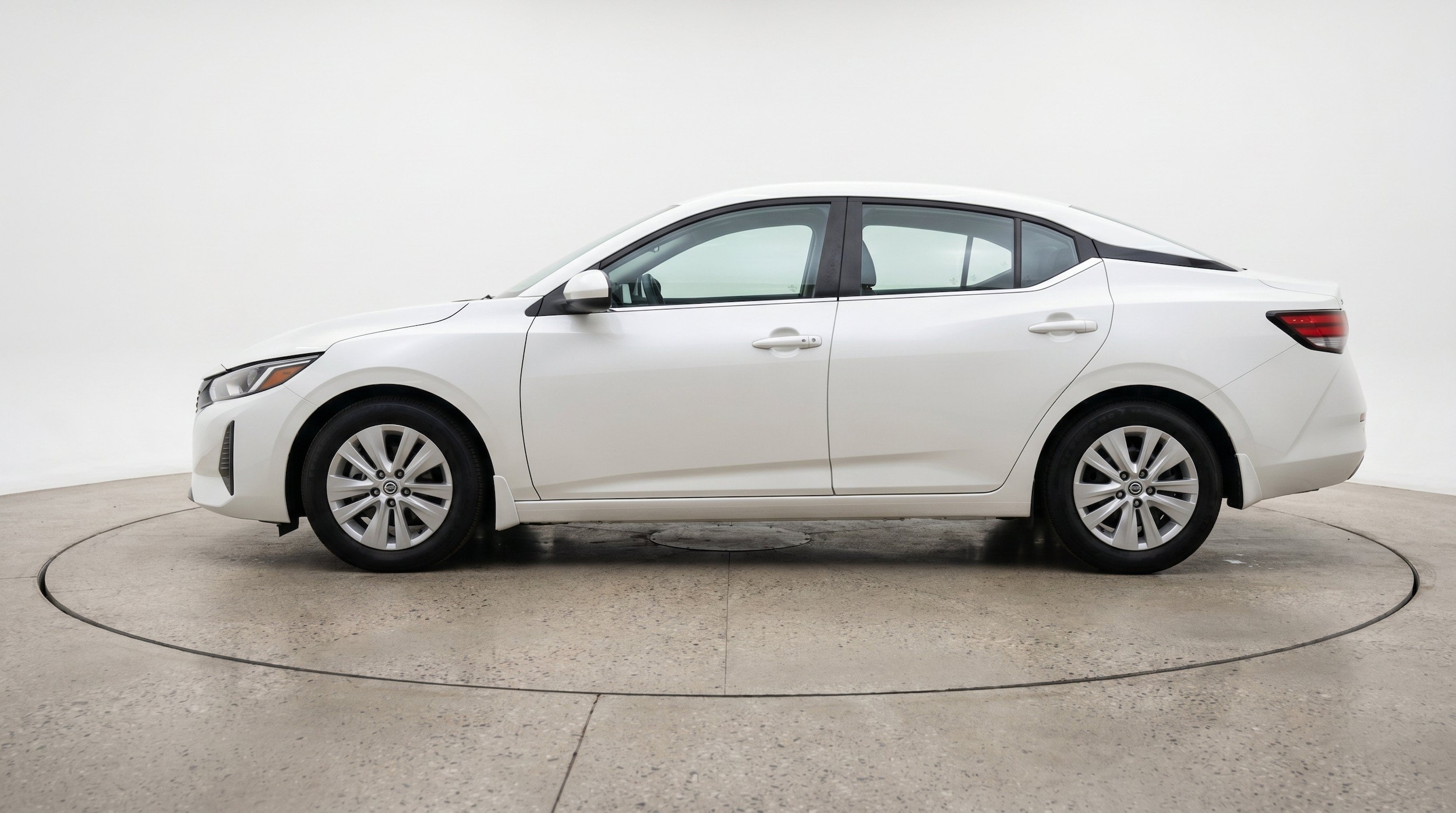 Thumbnail: 2025 Nissan Sentra - 5