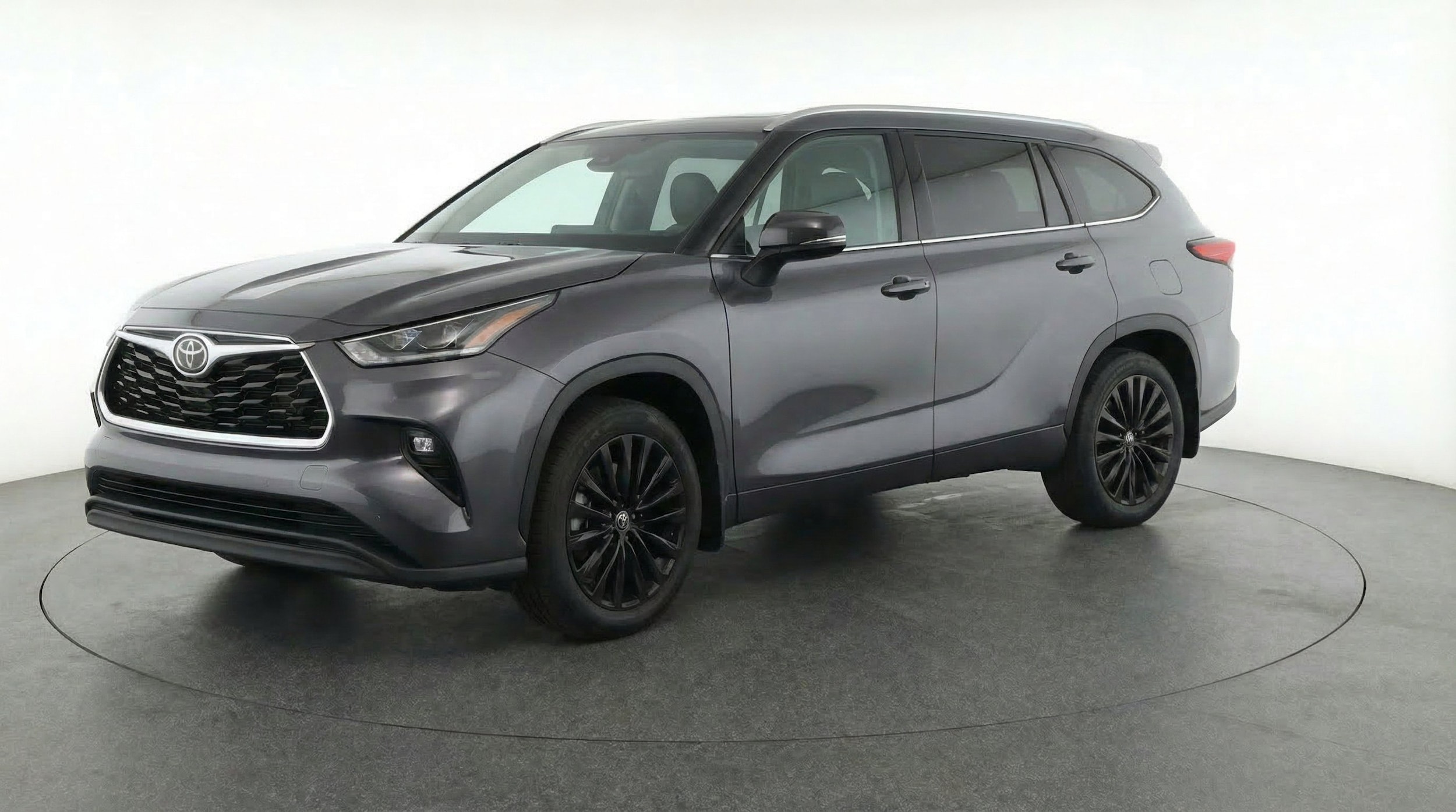 Thumbnail: 2025 Toyota Highlander - 3