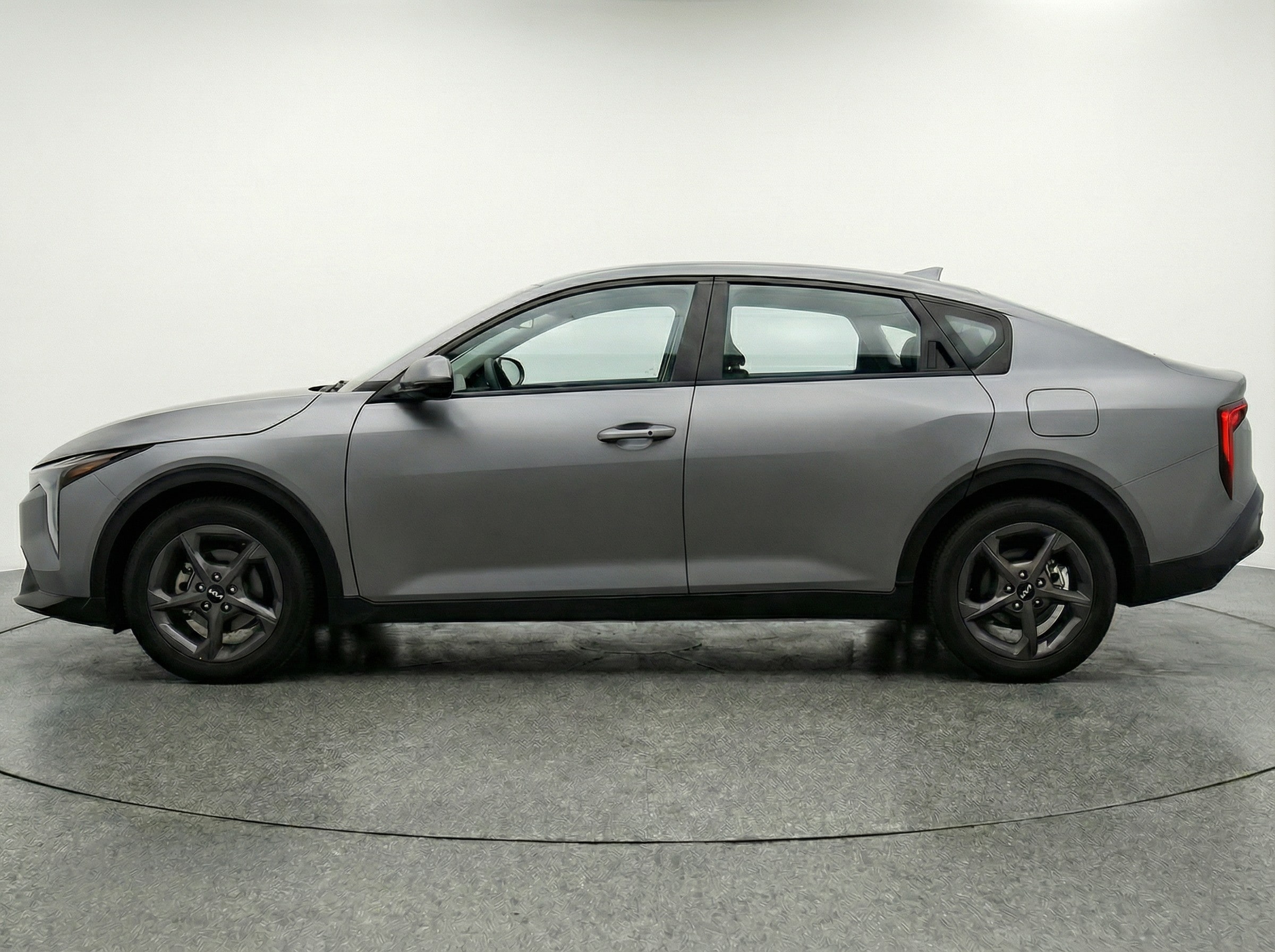 Thumbnail: 2025 Kia K4 - 4