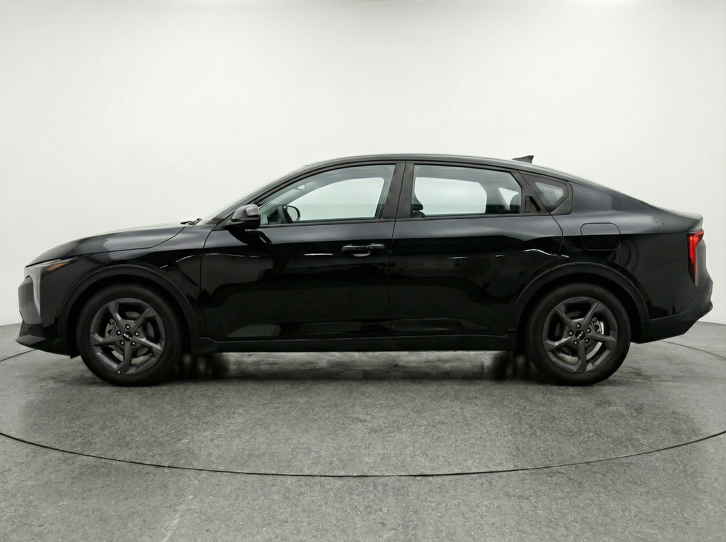 Thumbnail: 2025 Kia K4 - 5
