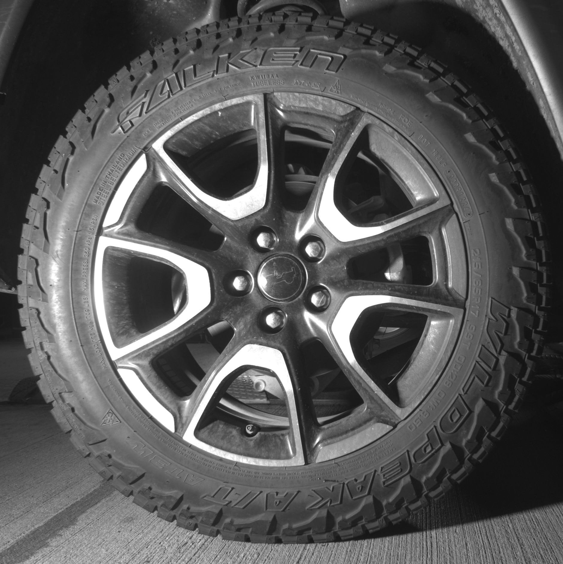 Thumbnail: 2025 Jeep Compass - 15