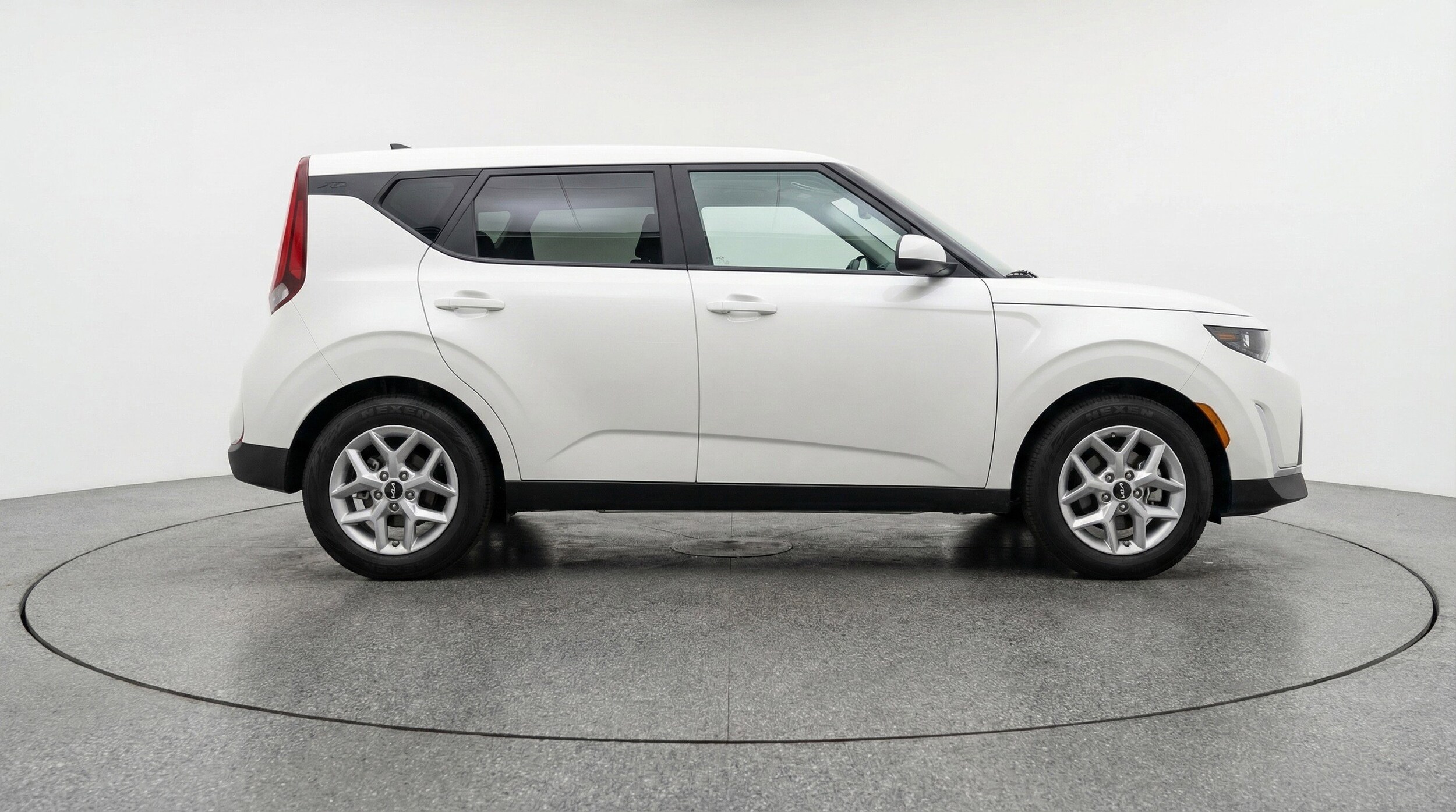 Thumbnail: 2025 Kia Soul - 11