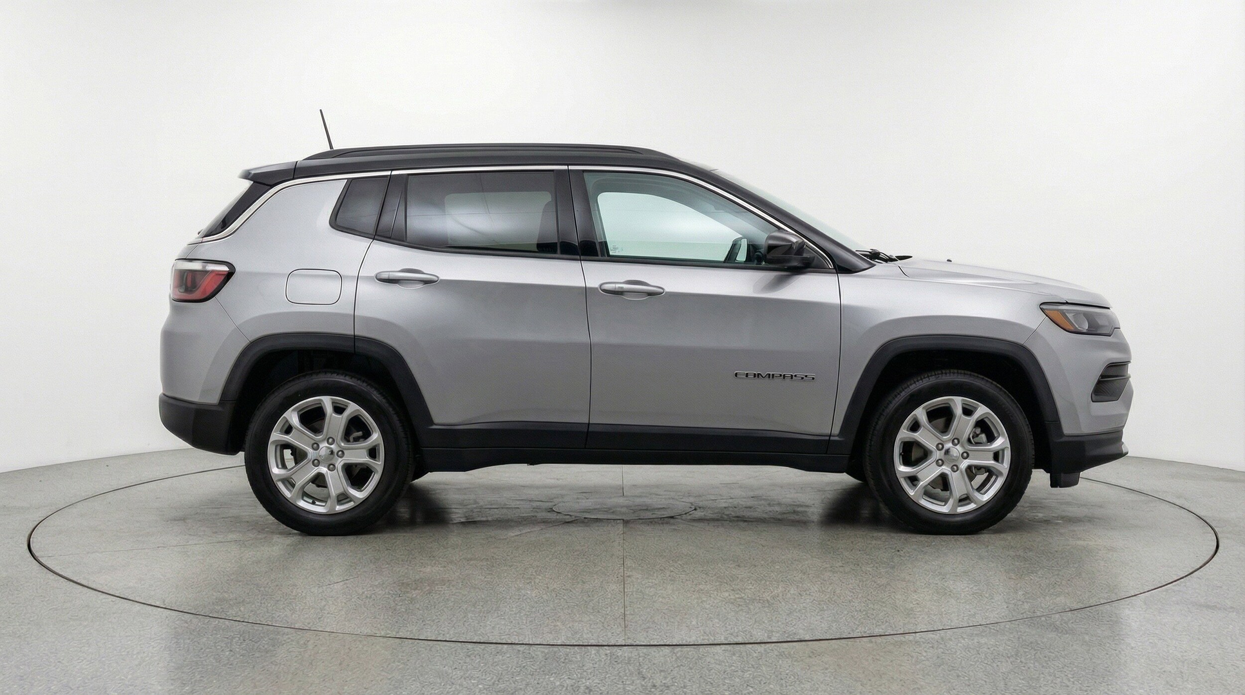 Thumbnail: 2025 Jeep Compass - 11