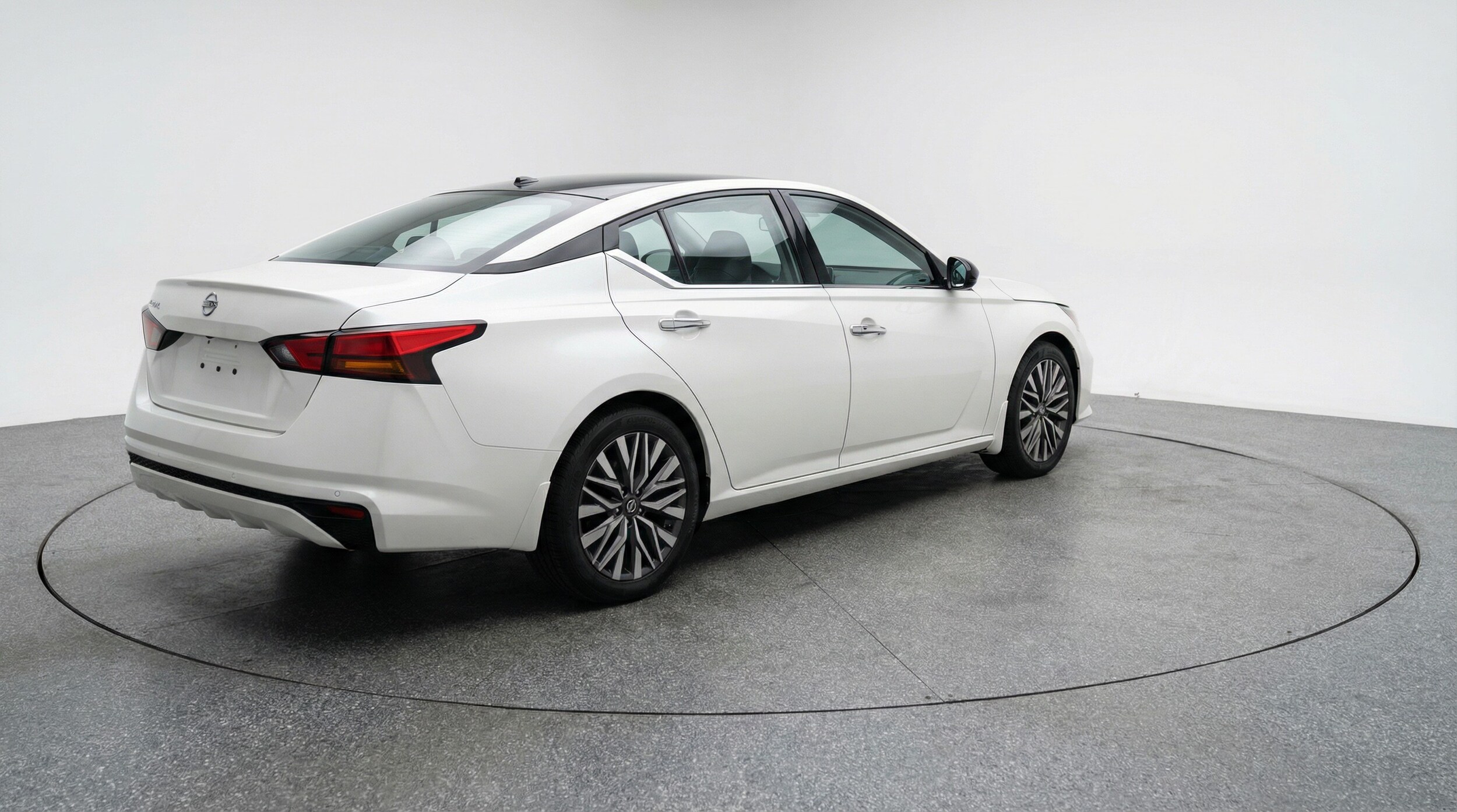 Thumbnail: 2025 Nissan Altima - 7