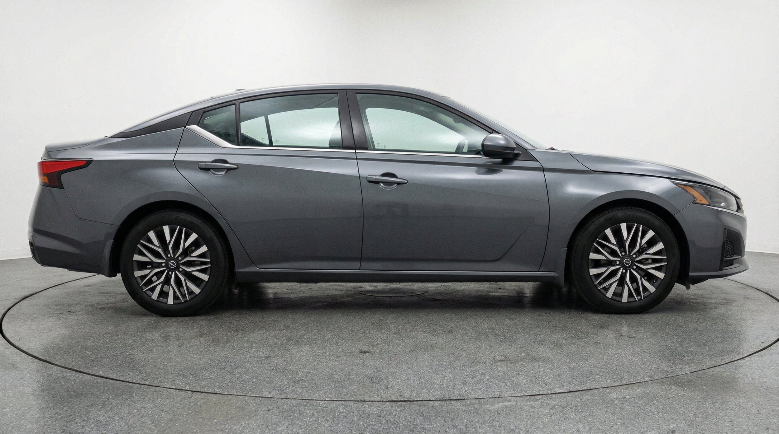 Thumbnail: 2025 Nissan Altima - 10