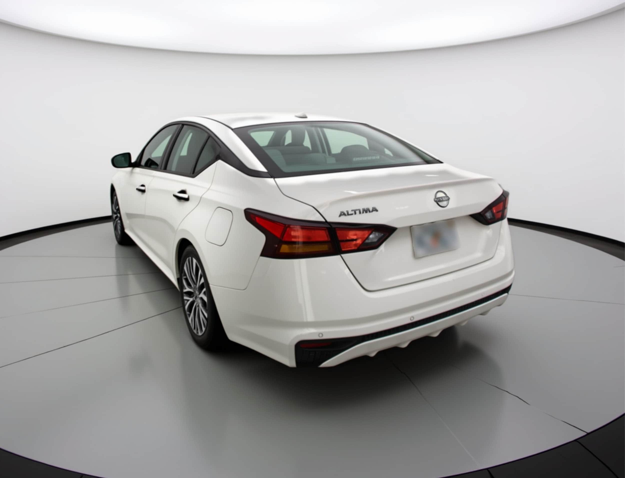 Thumbnail: 2025 Nissan Altima - 5