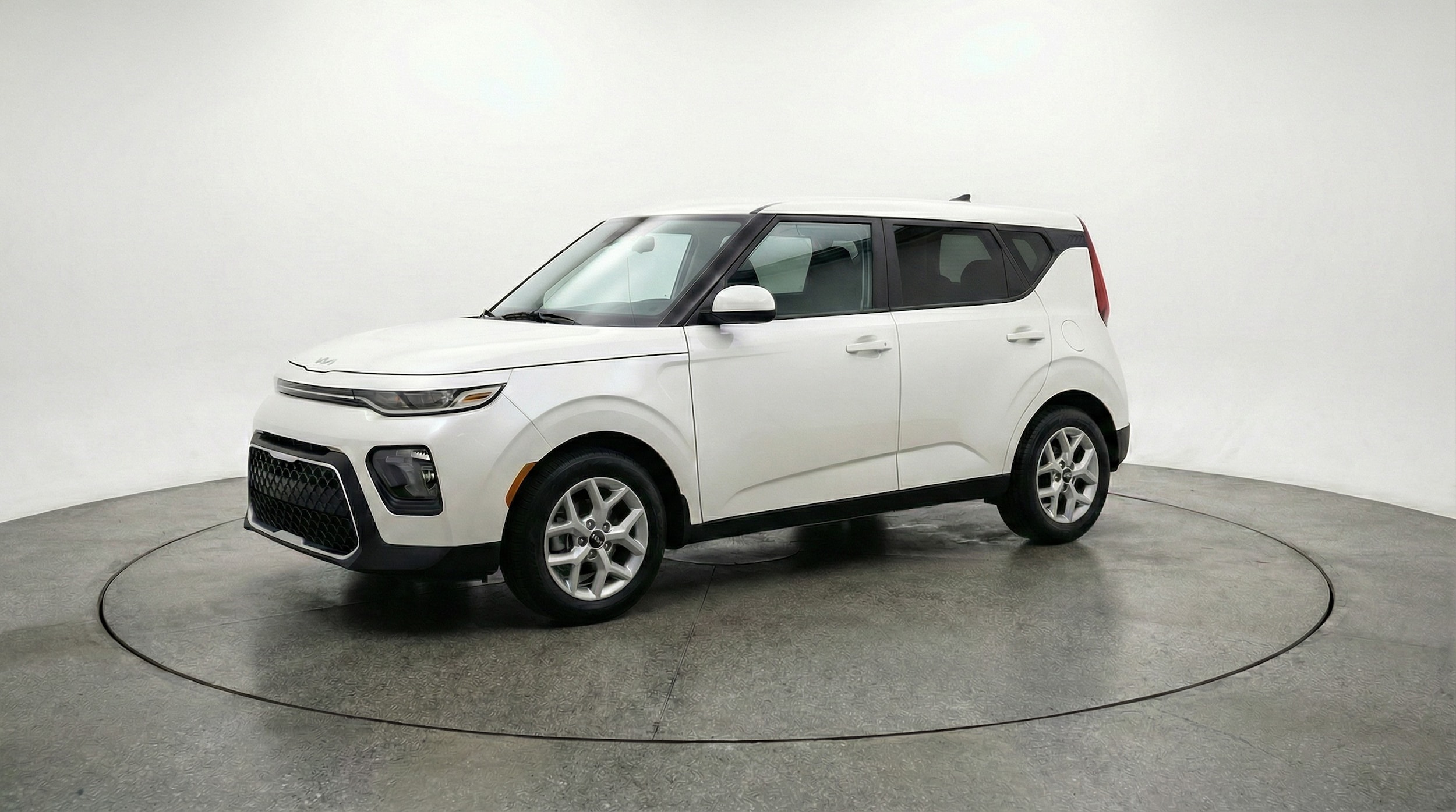 Thumbnail: 2025 Kia Soul - 3