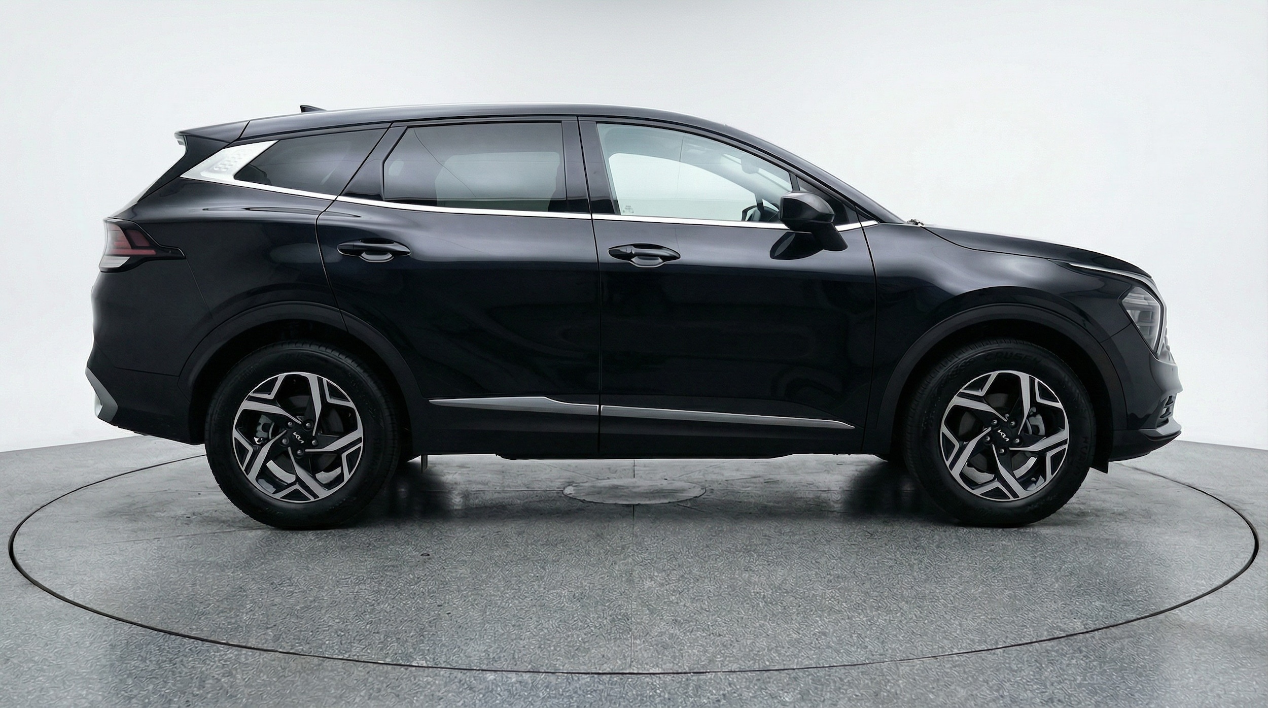 Thumbnail: 2025 Kia Sportage - 8