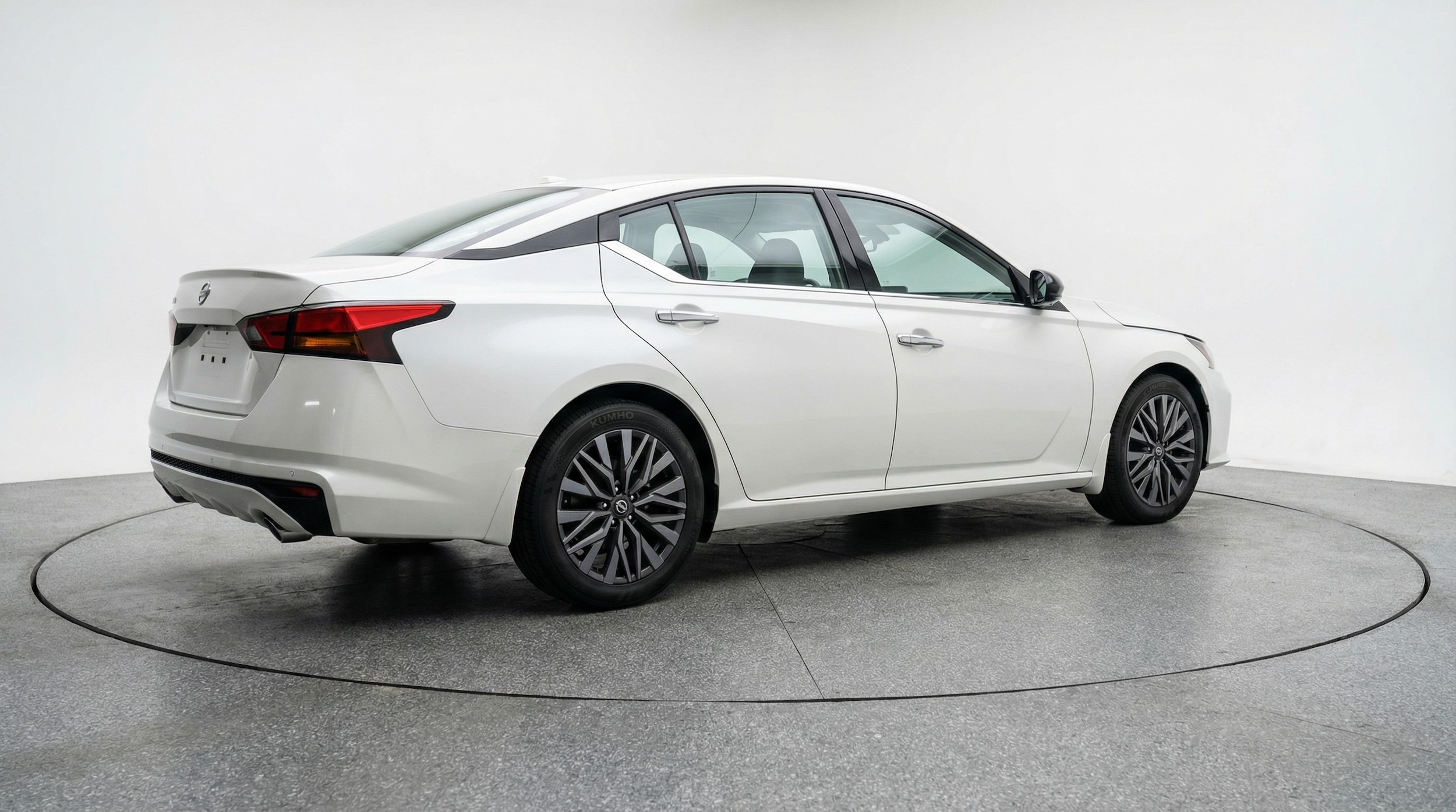 Thumbnail: 2025 Nissan Altima - 7