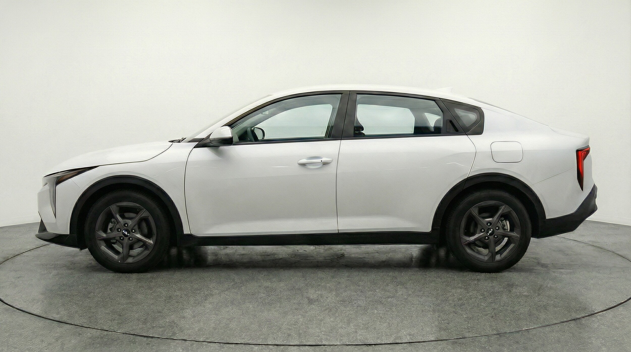 Thumbnail: 2025 Kia K4 - 4