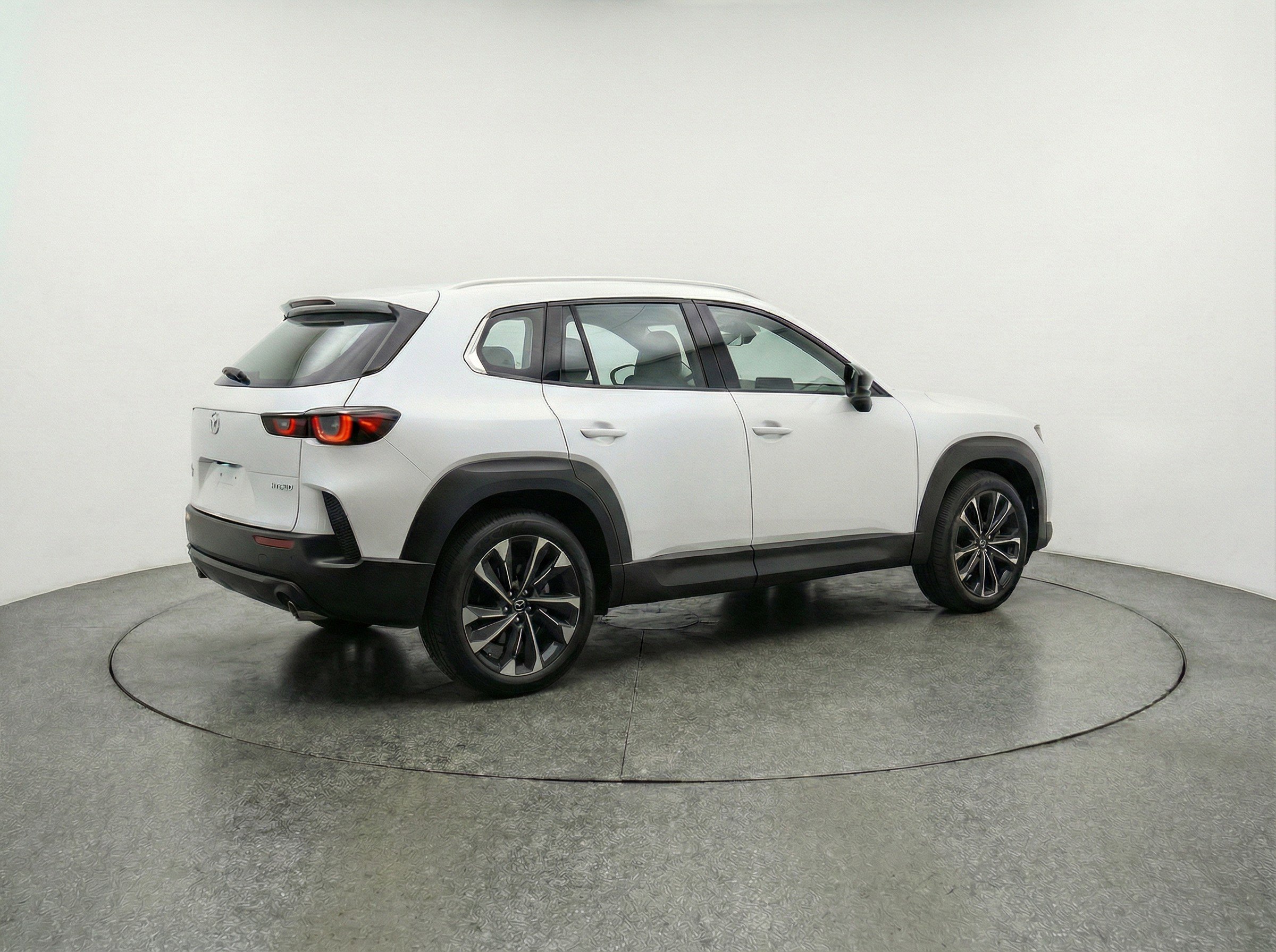 Thumbnail: 2025 Mazda CX-50 - 9