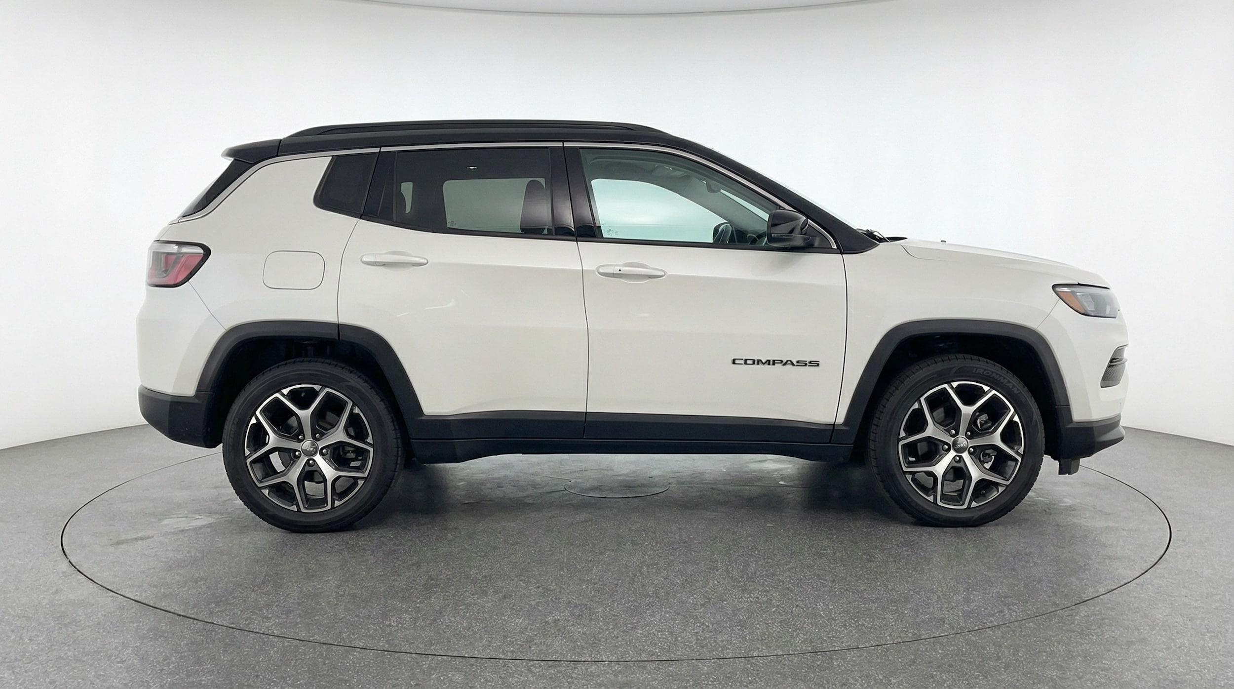 Thumbnail: 2025 Jeep Compass - 8