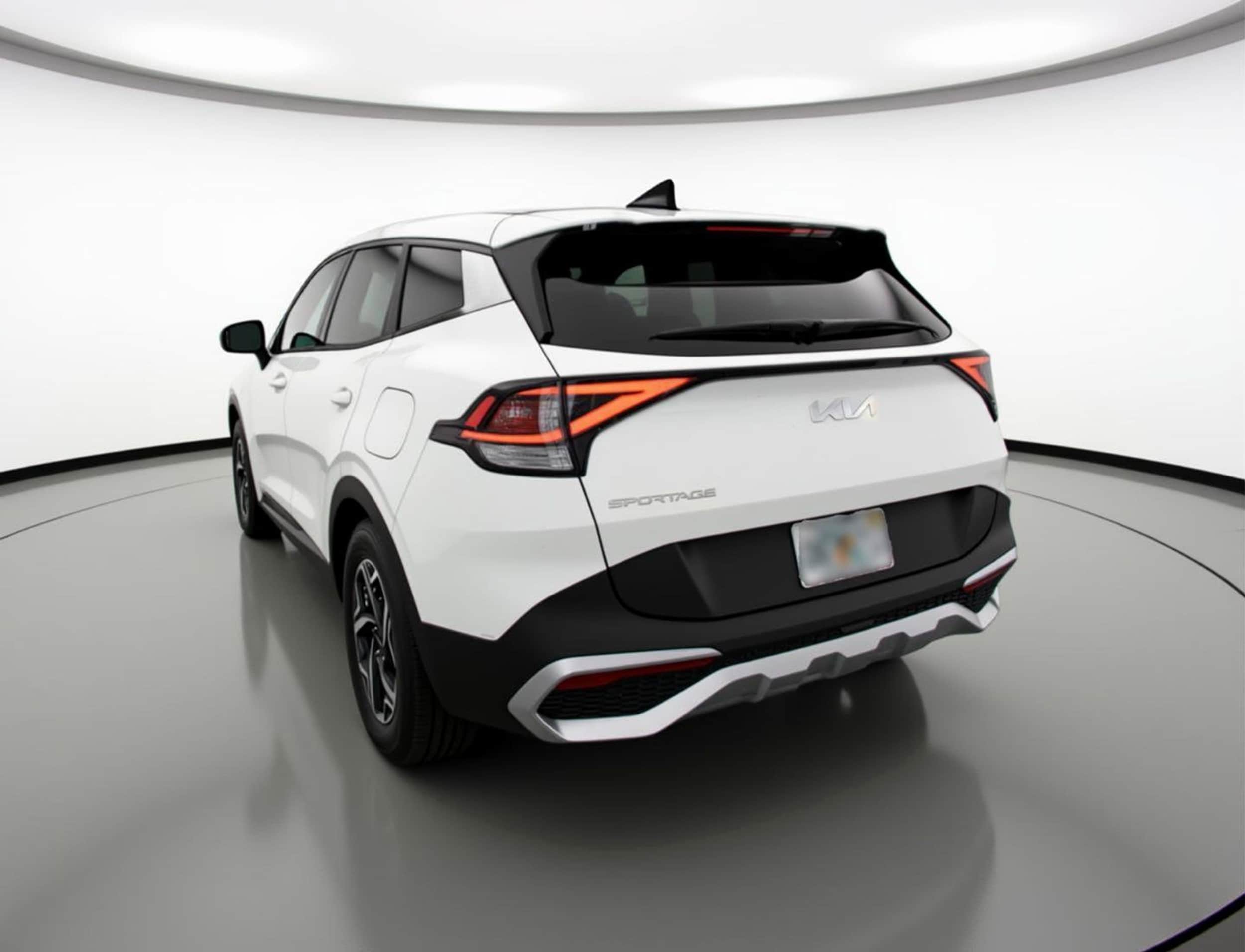 Thumbnail: 2025 Kia Sportage - 6