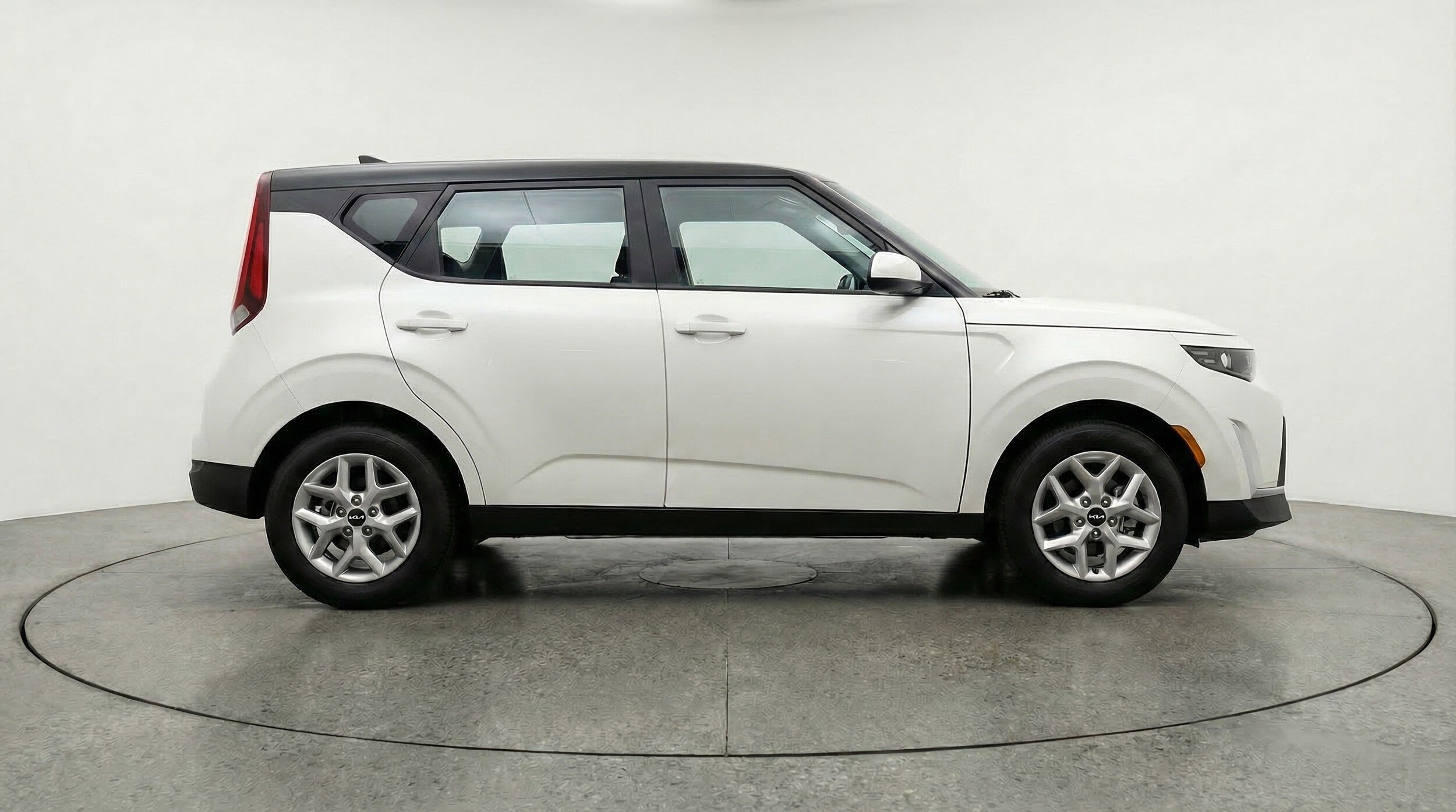 Thumbnail: 2025 Kia Soul - 11