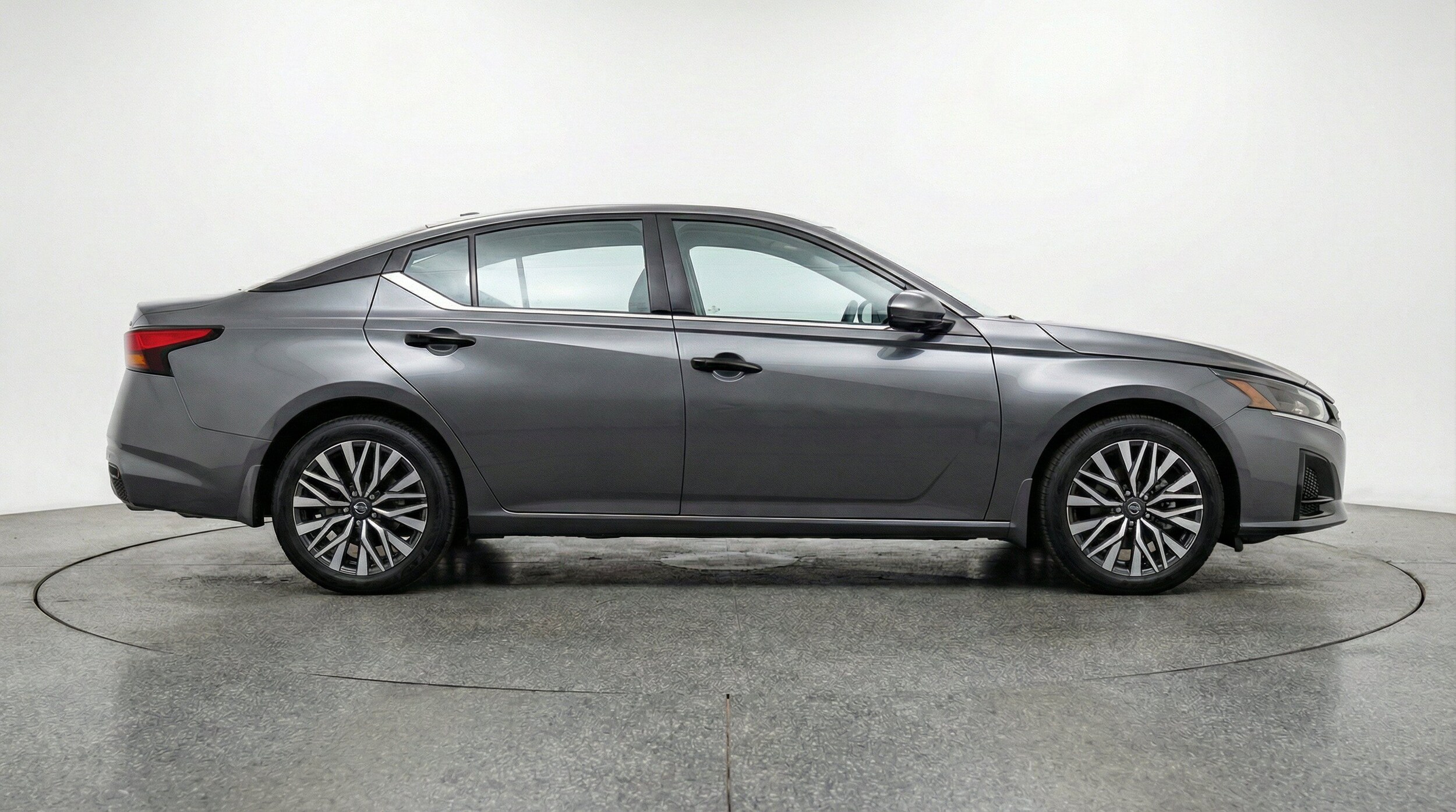 Thumbnail: 2025 Nissan Altima - 11