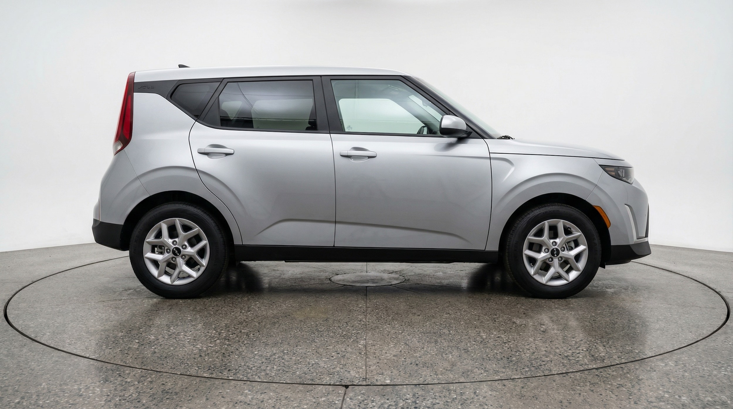 Thumbnail: 2025 Kia Soul - 8