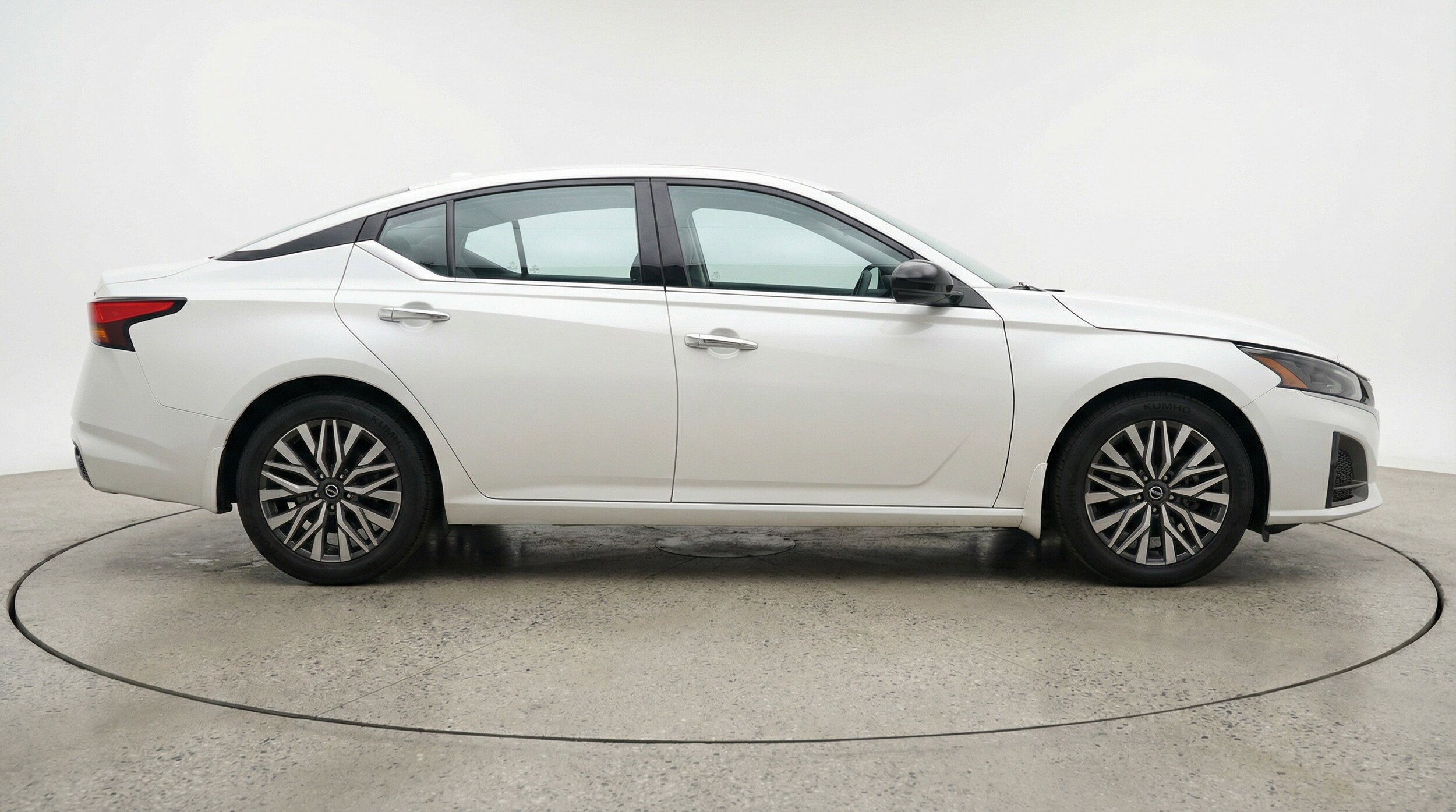 Thumbnail: 2025 Nissan Altima - 11