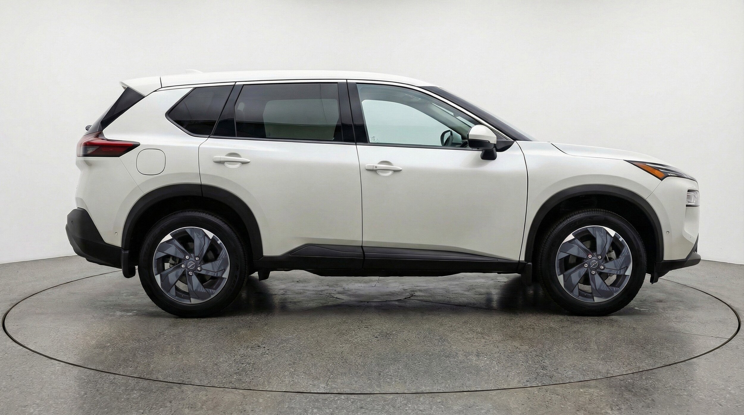 Thumbnail: 2025 Nissan Rogue - 11