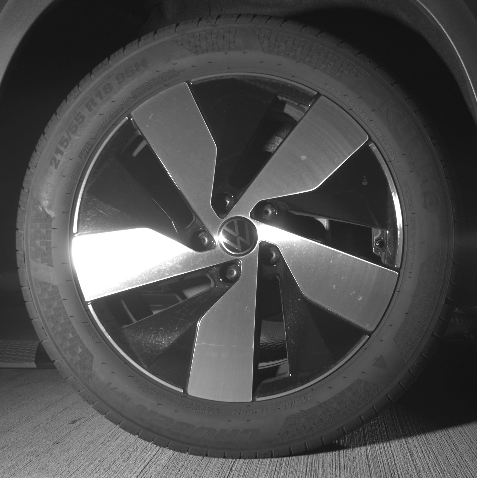 Thumbnail: 2025 Volkswagen Taos - 12