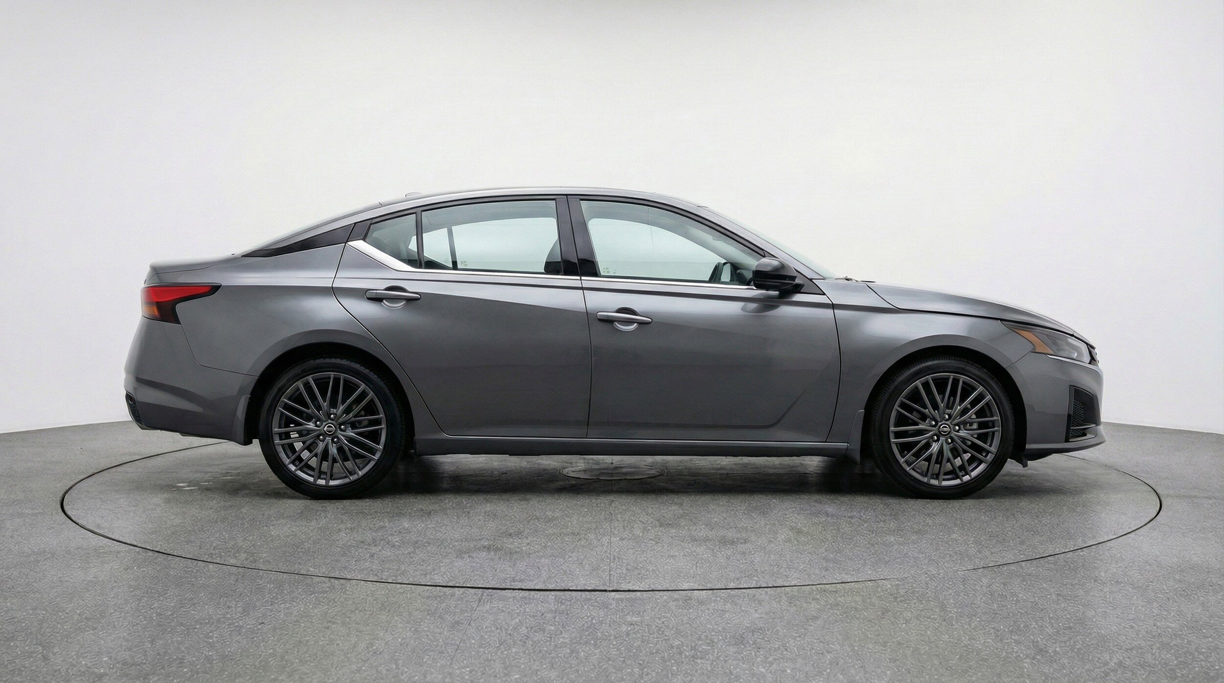 Thumbnail: 2025 Nissan Altima - 11