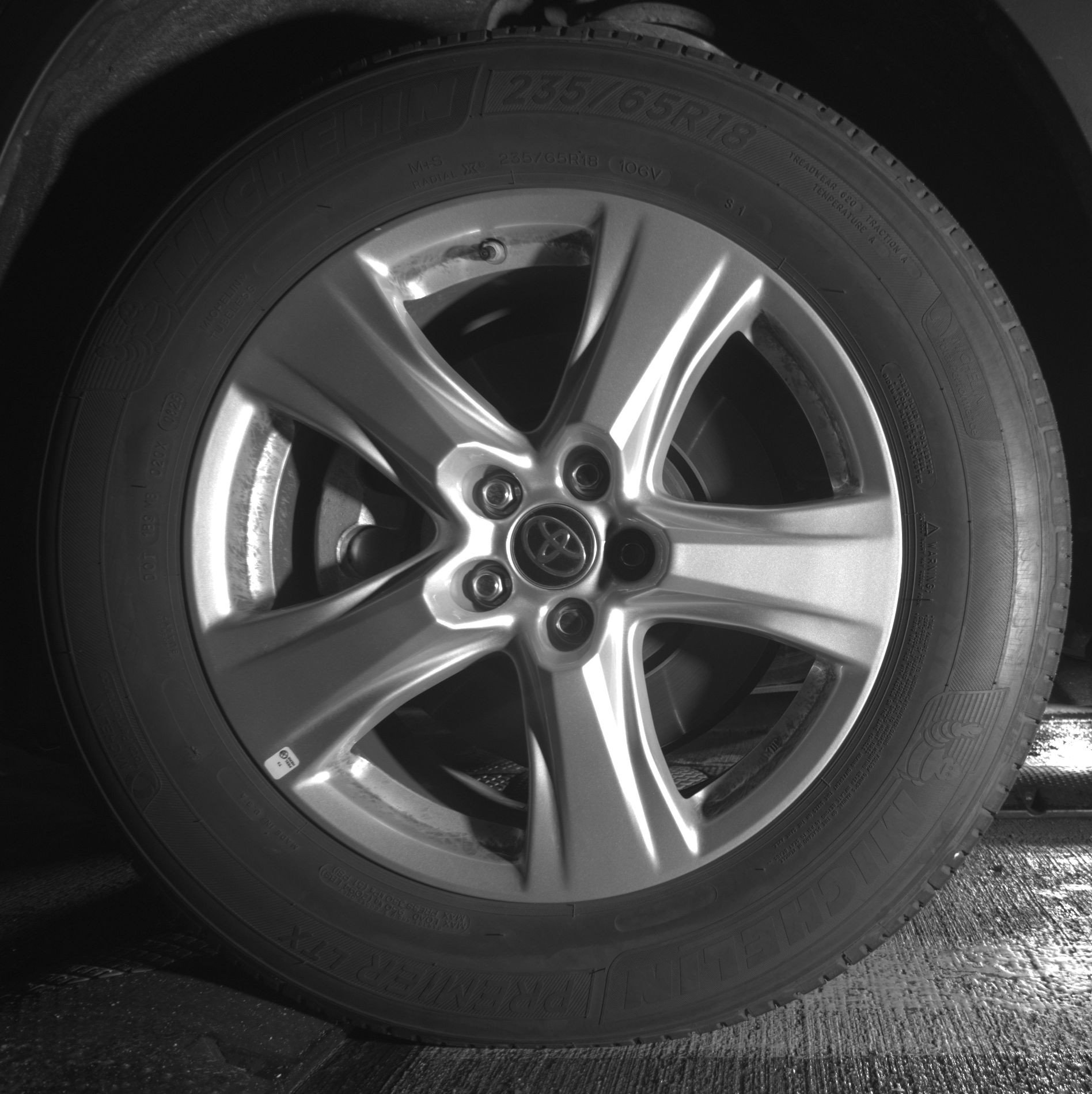 Thumbnail: 2025 Toyota Highlander - 14