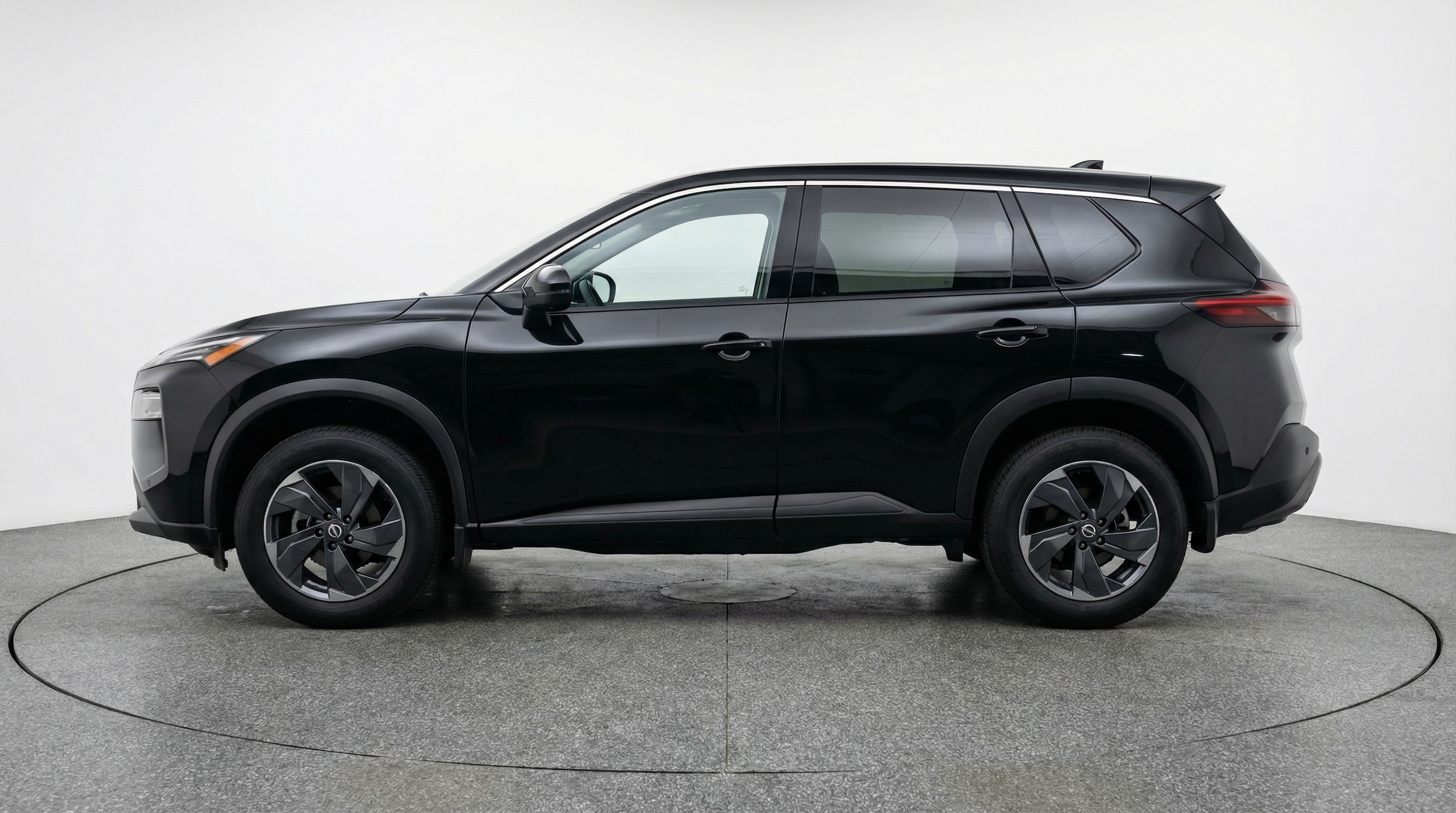 Thumbnail: 2025 Nissan Rogue - 4