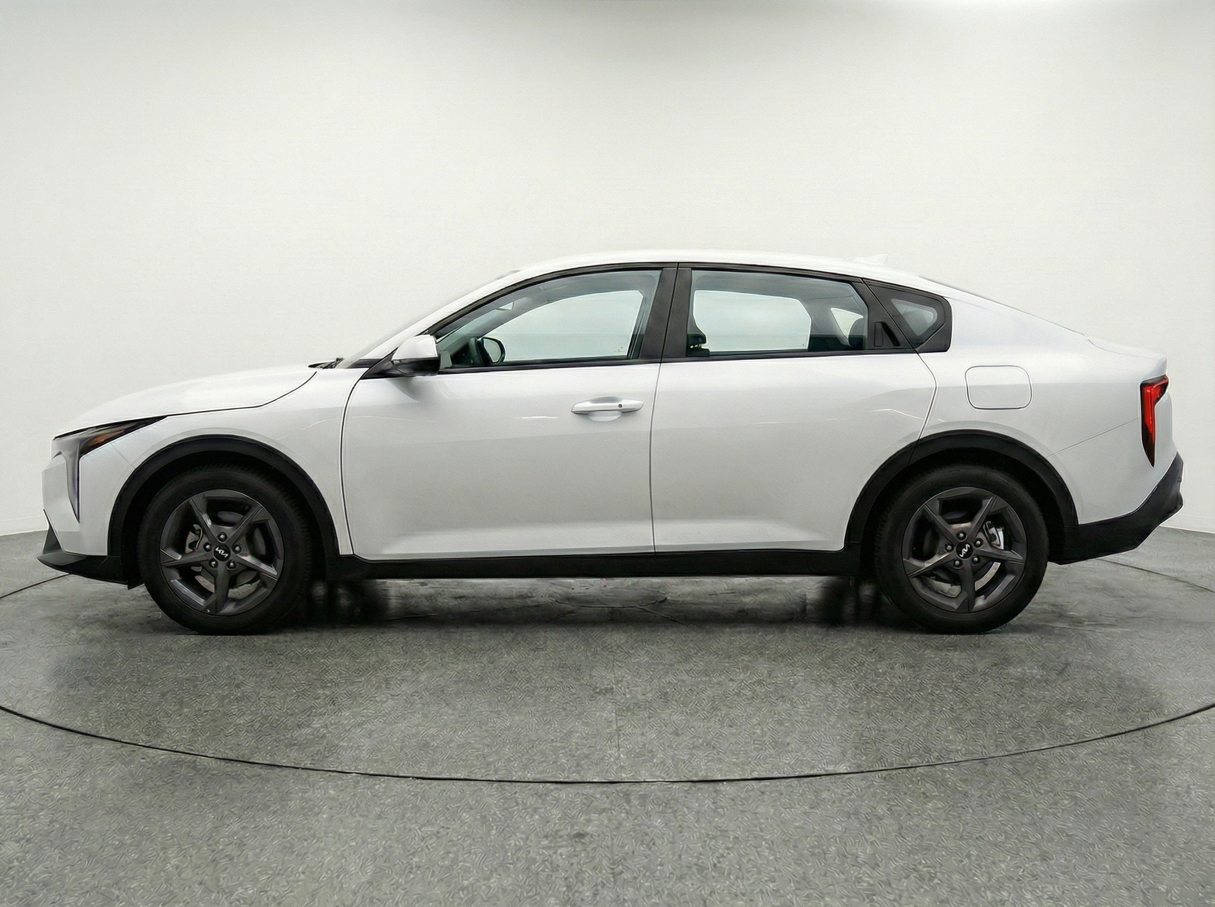 Thumbnail: 2025 Kia K4 - 5